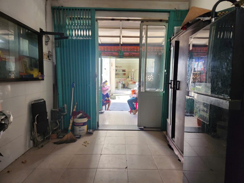 NHÀ MẶT HẺM KINH DOANH - NGAY LÝ THƯỜNG KIỆT - HẺM XE HƠI TRÁNH - NHÀ 3 TẦNG