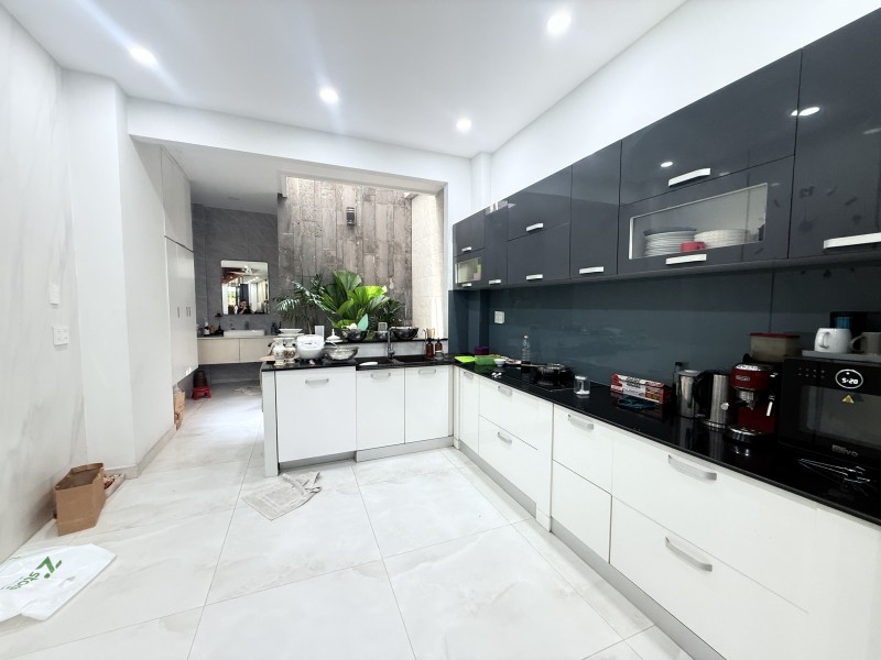 CỘNG HÒA, TÂN BÌNH - KHU VIP CẠNH NHÀ GA T3 - Ô TÔ NGỦ TRONG NHÀ - TẶNG FULL NỘI THẤT RITA VÕ