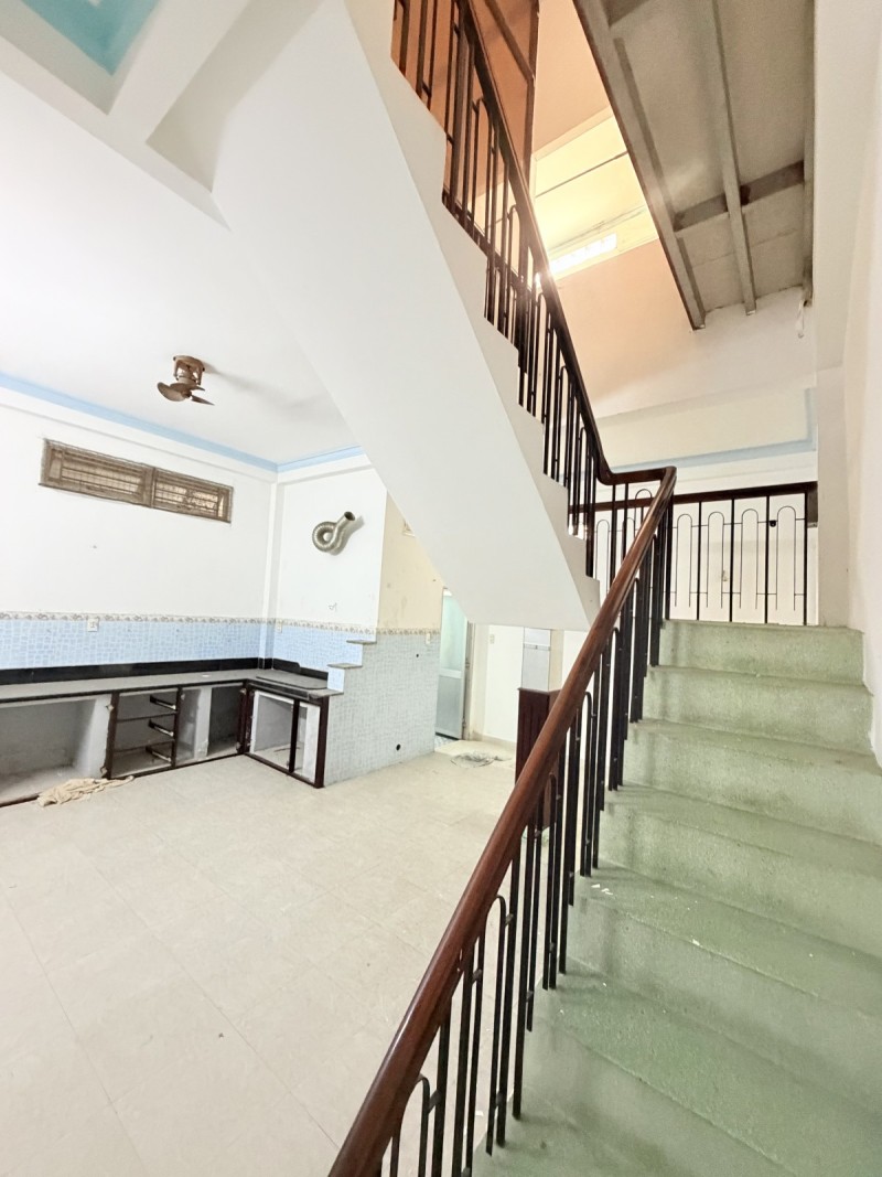🏢🔑 8T8 - NGUYỄN HỒNG ĐÀO TÂN BÌNH - HẺM 4M THẲNG SẠCH - CÁCH MẶT TIỀN 20M 🏢🔑
