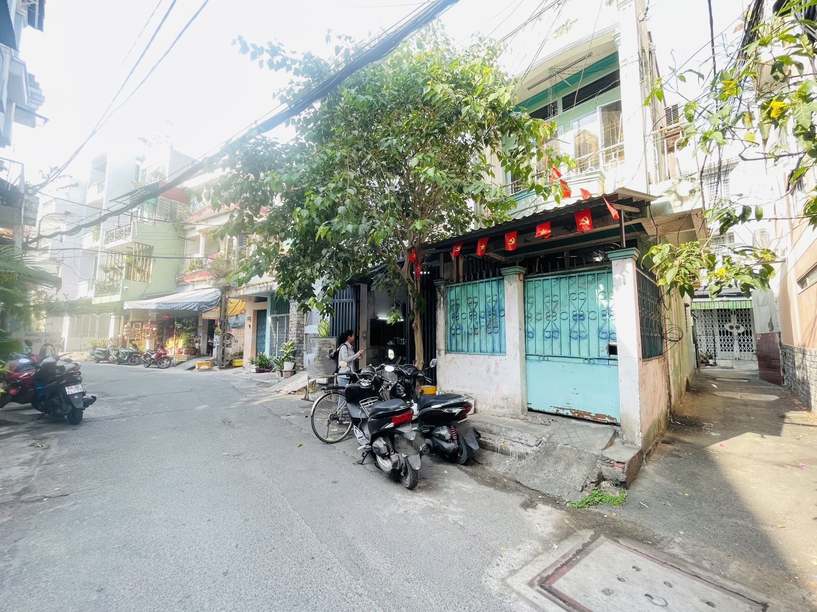 14.9 Tỷ - LÝ THƯỜNG KIỆT, TÂN BÌNH - LÔ GÓC HẺM 8M NHƯ MẶT TIỀN - 82/100m2(7/8x17)