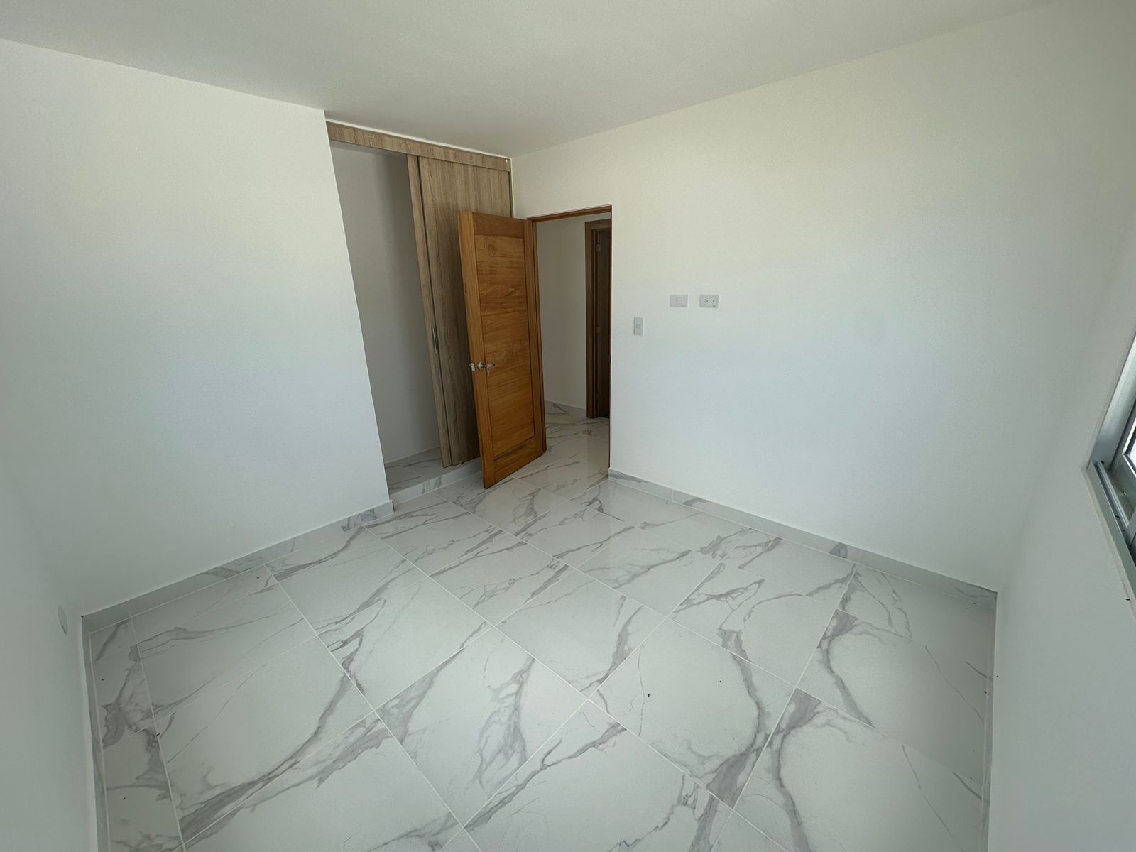 Villa en Primaveral 2, Renta/Venta foto 3