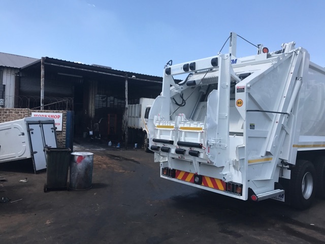 Compactor Truck — 19m³–21m³