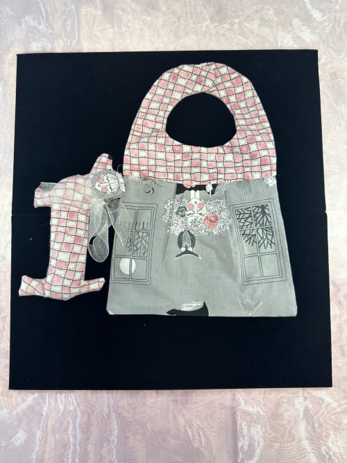 Bib With Puppy Small 5