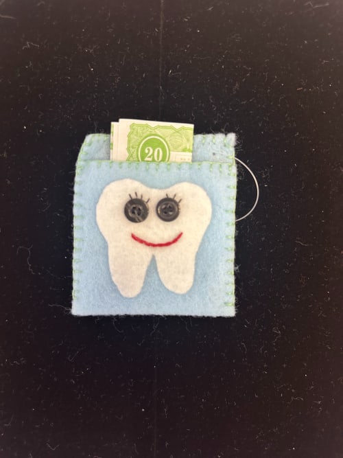 Tooth Fairy Pocket 55