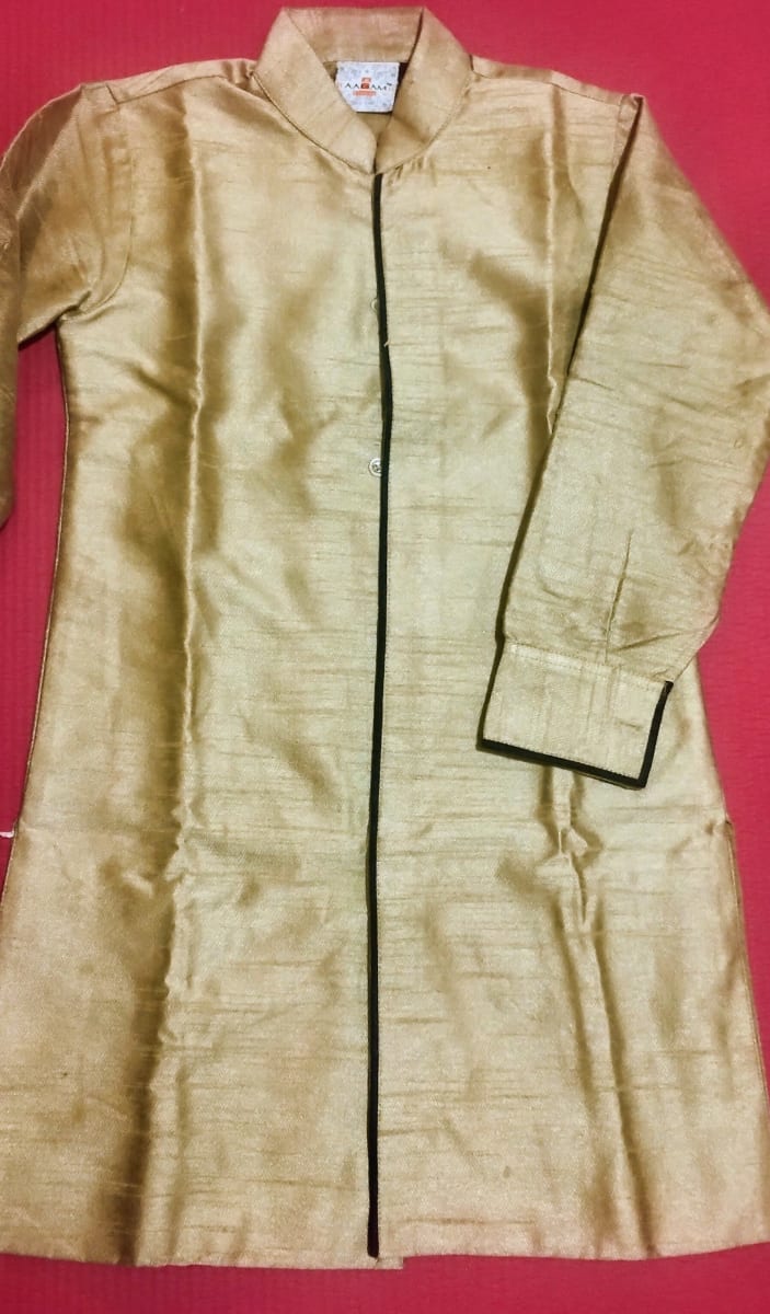Boys kurta 3 piece set photo 2