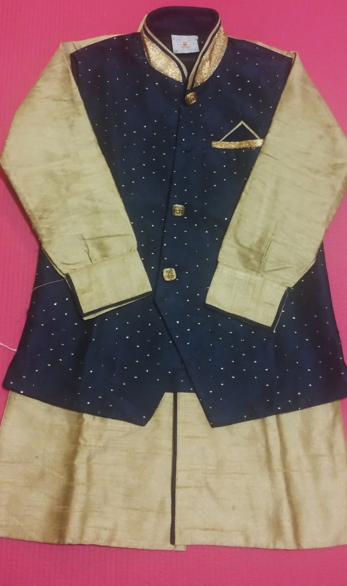 Boys kurta 3 piece set photo 5