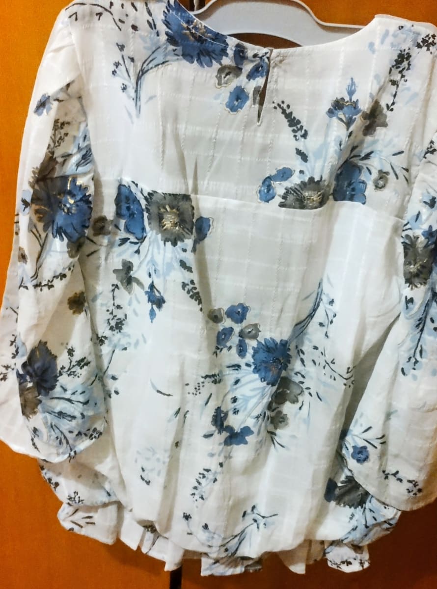 Girls Top white colour with blue floral photo 2