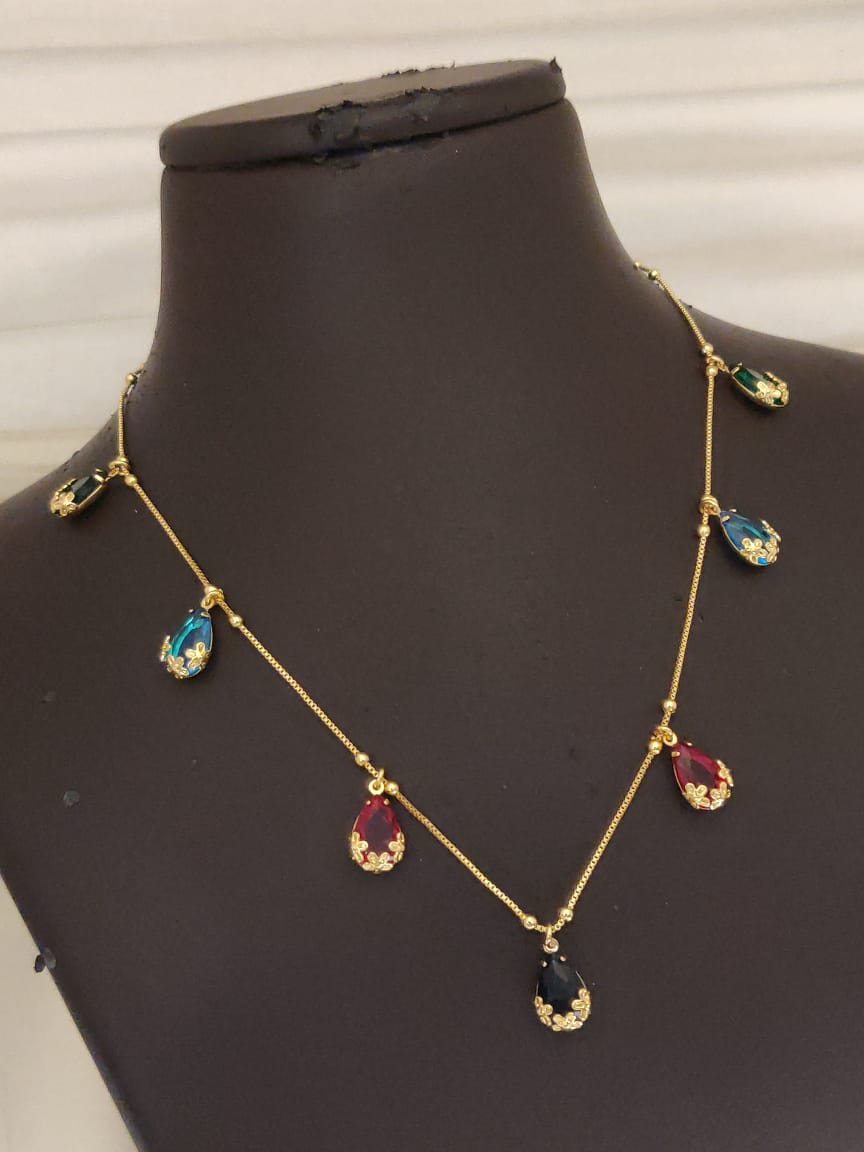 Simple & Elegant necklace  photo 2