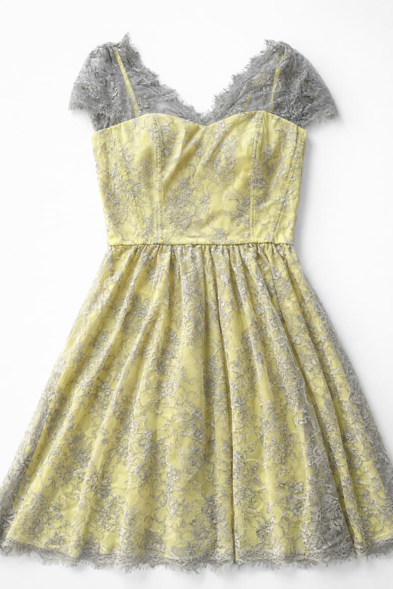 Gorgeous Portmans size 8 dress in a sunny yellow with delicate grey lace overlay size S for sale in Chifley