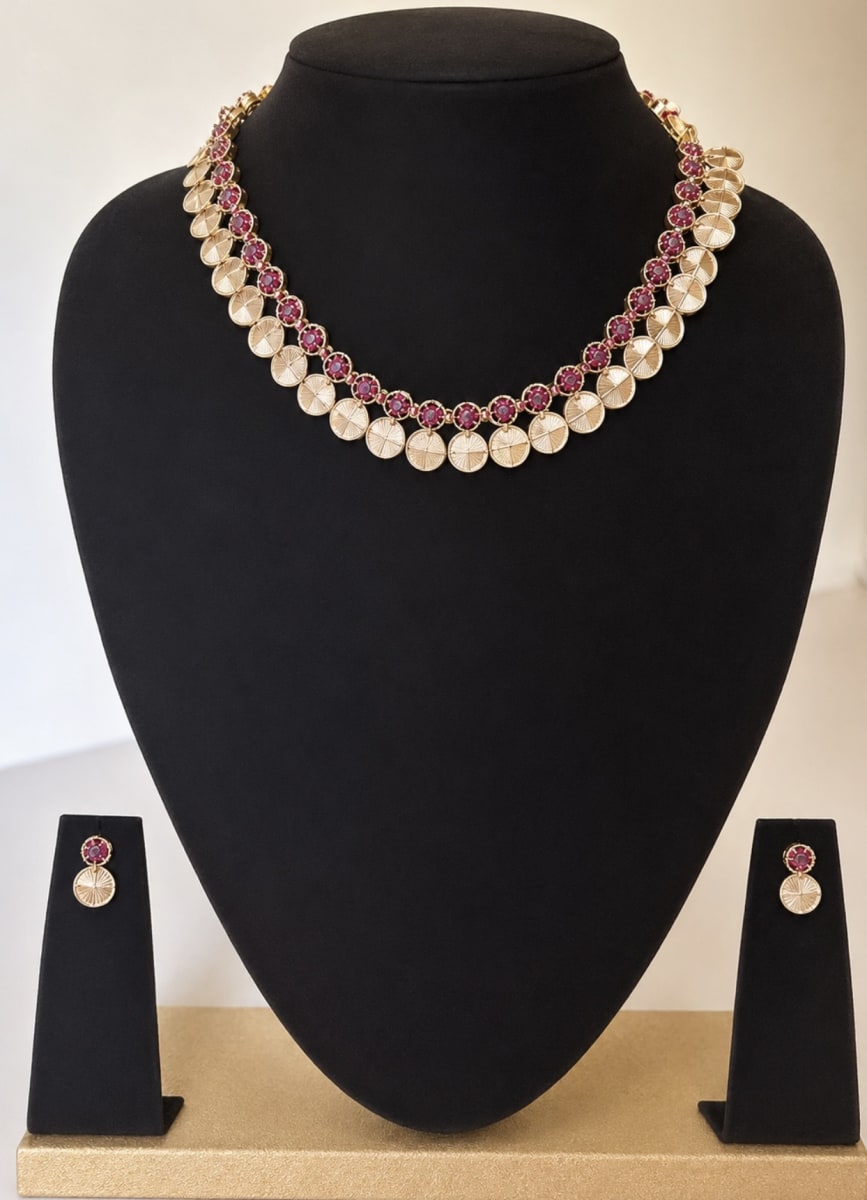 Elegant coin necklace set in Forde for sale