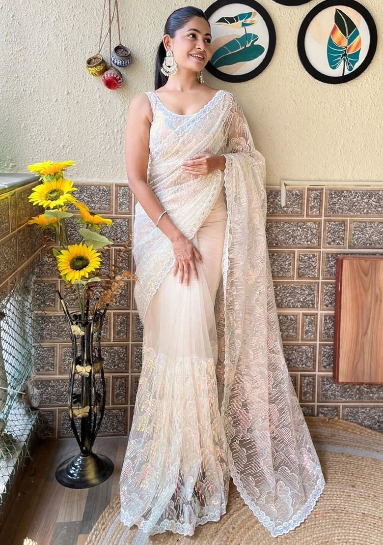 White Embellished Blended Saree Set size XXL for sale in Bardia
