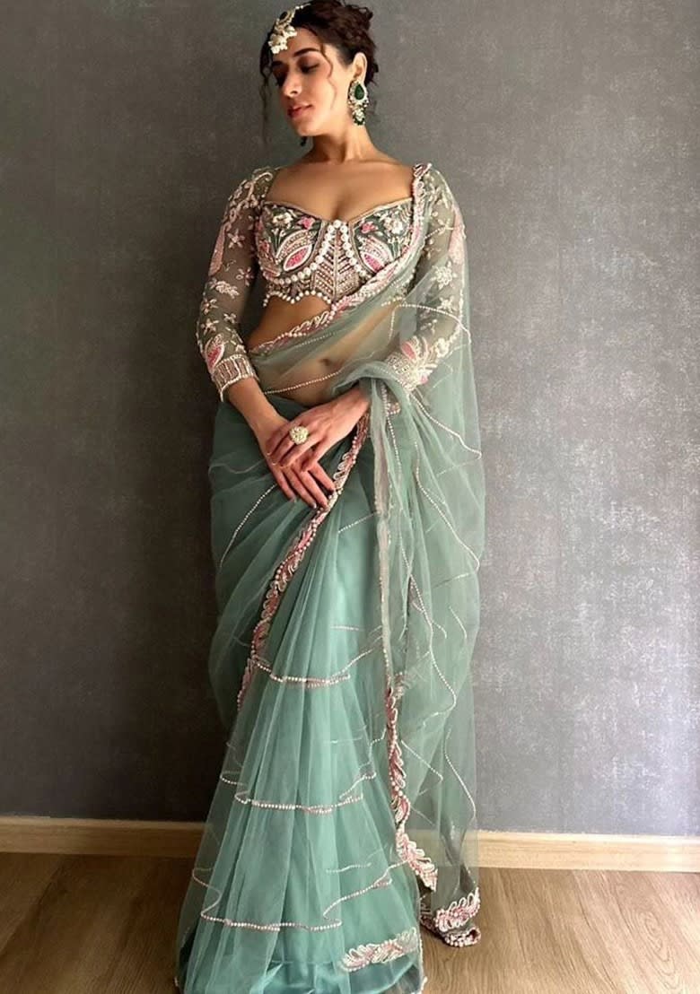 Green Embroidered Blended Saree Set size M for sale in Bardia