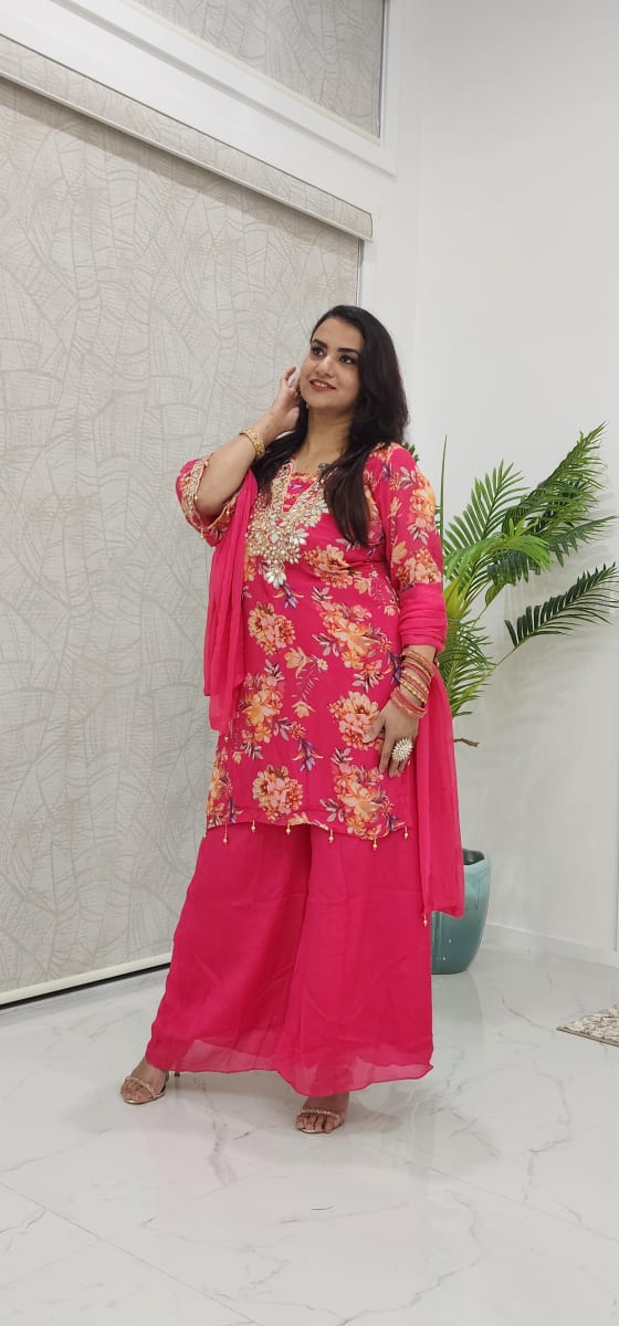 Mirrorwork suit- fushia pink   sz L (Aus sz 12) size L for sale in Canberra