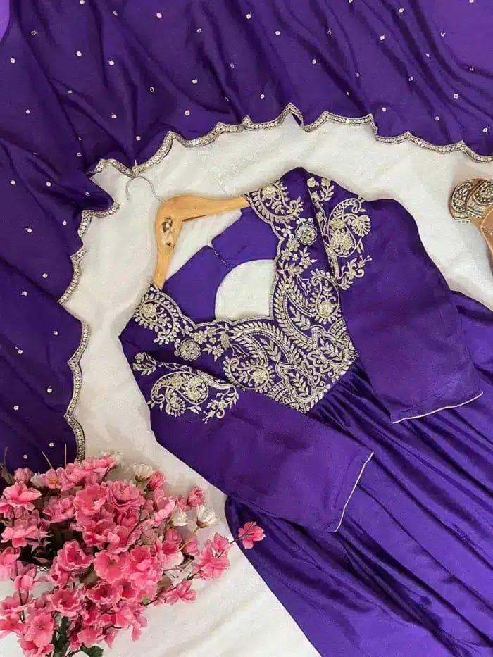 Anarkali Silk Gown - photo 3