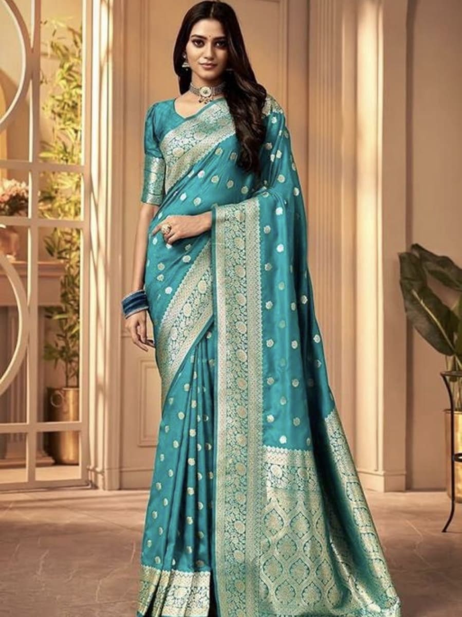 Luvruvi Saree with stitched blouse size XL for sale in Amaroo