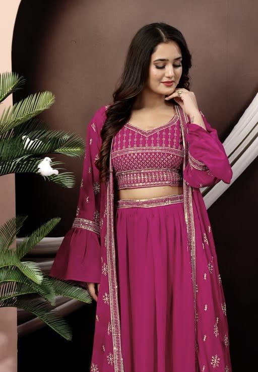 Luvruvi Lehenga blouse with shrug photo 4