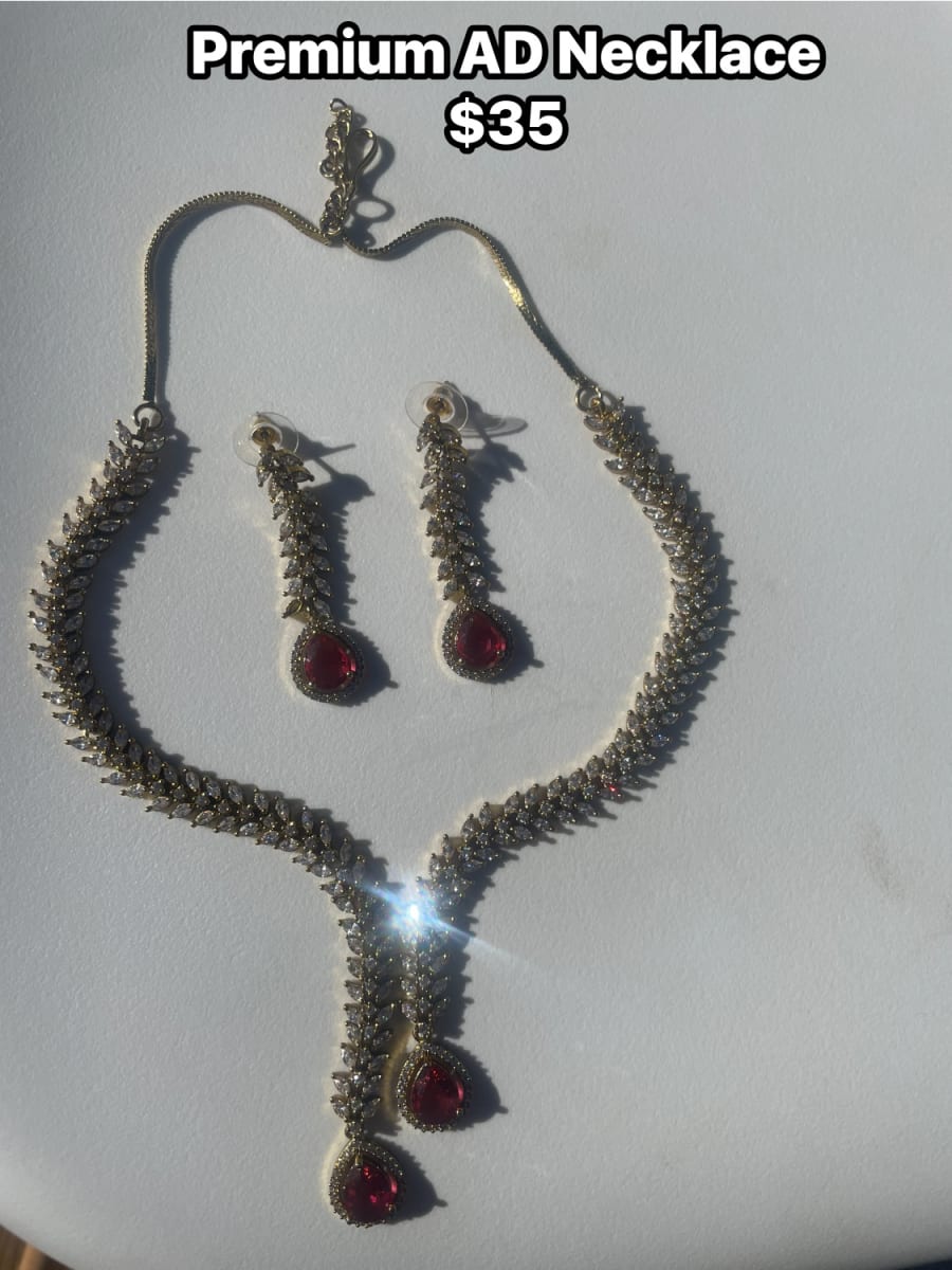 Premium AD necklace photo 3