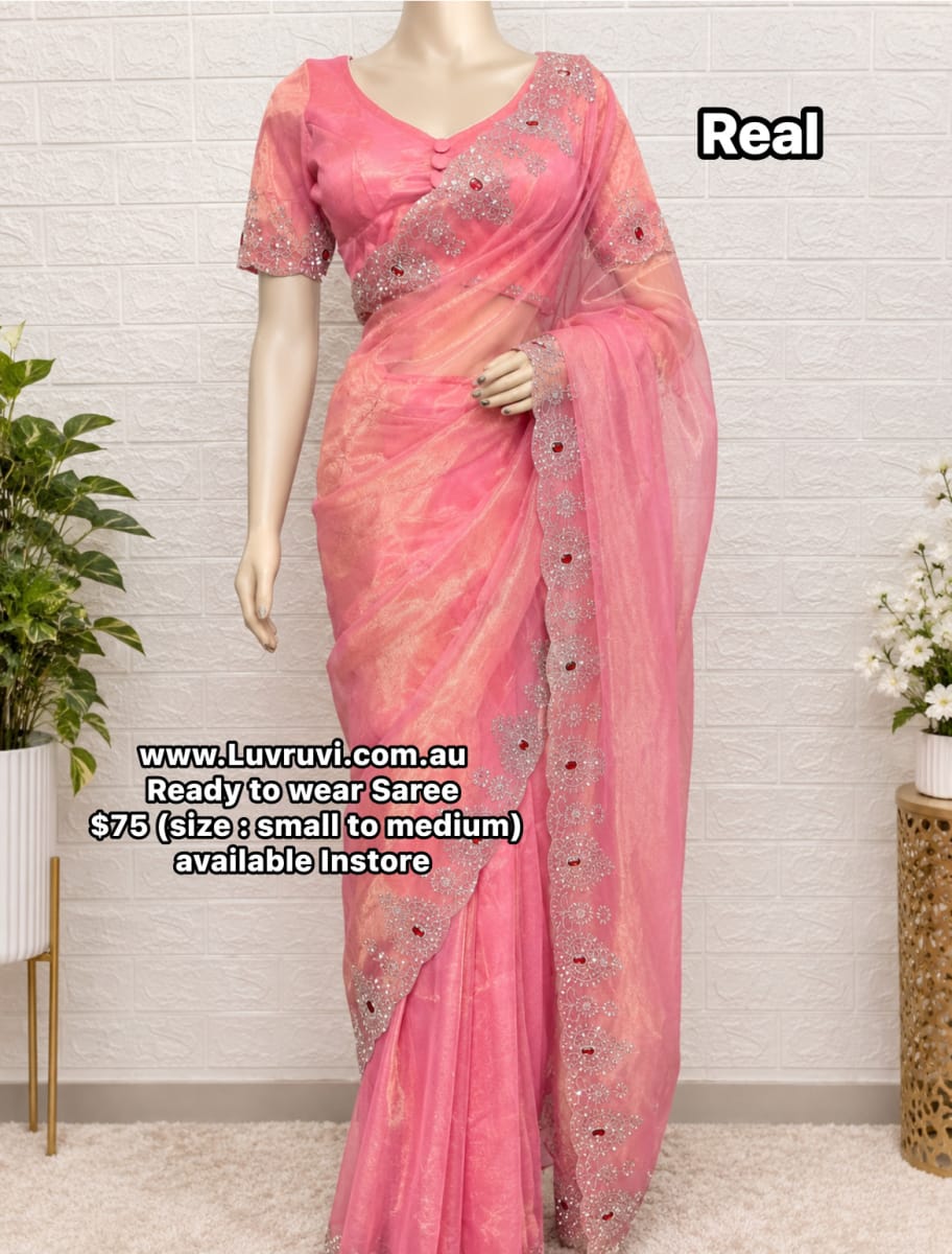 1 min Saree with stitched blouse  photo 4