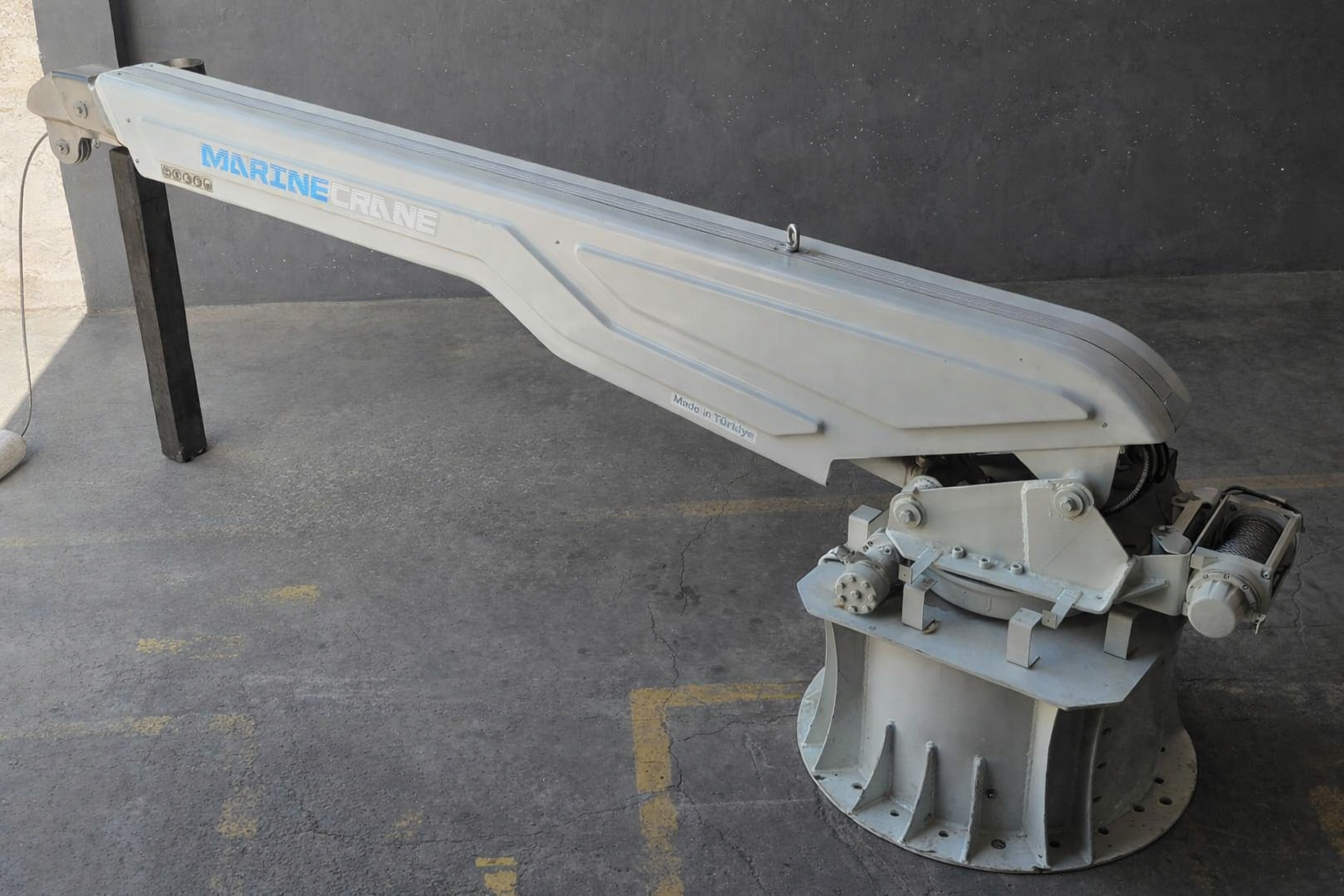 IMPA 03.5010 - Iskarçin, elektrikli, 24V, 1000kg çekiş