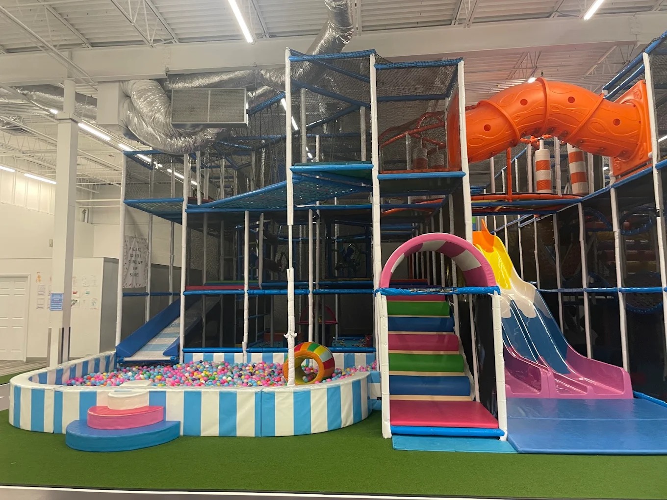 PlayPalz indoor playground experience