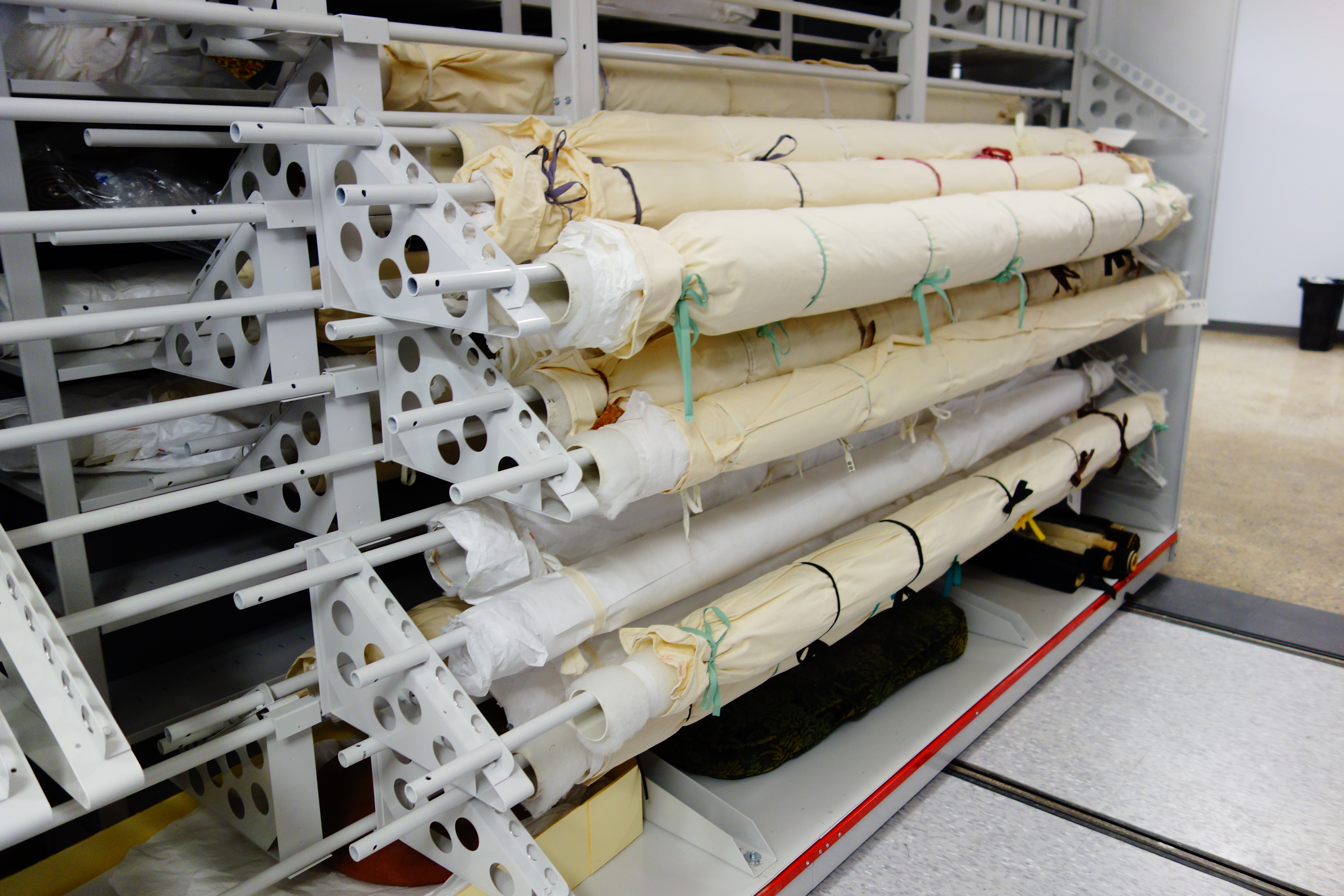 Archivo móvil en museo