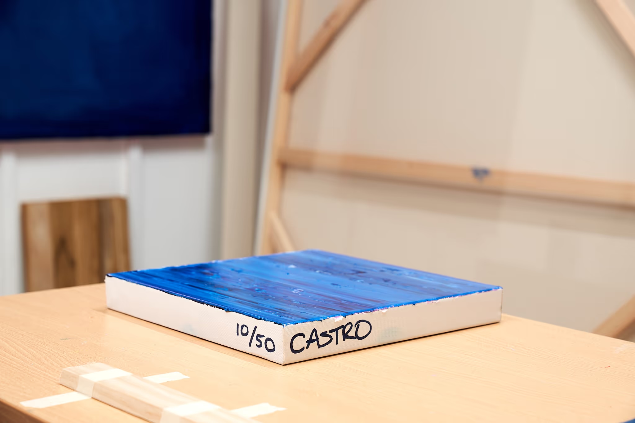 Blue Shade No. 10 detail 1