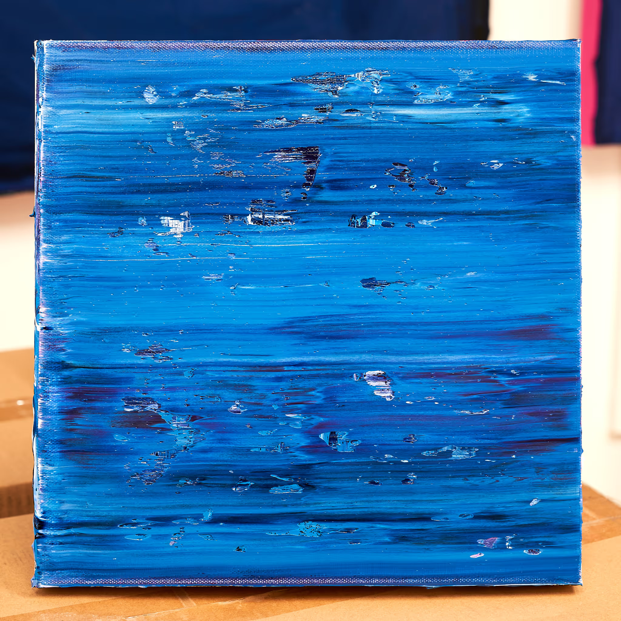 Blue Shade No. 10 detail 2