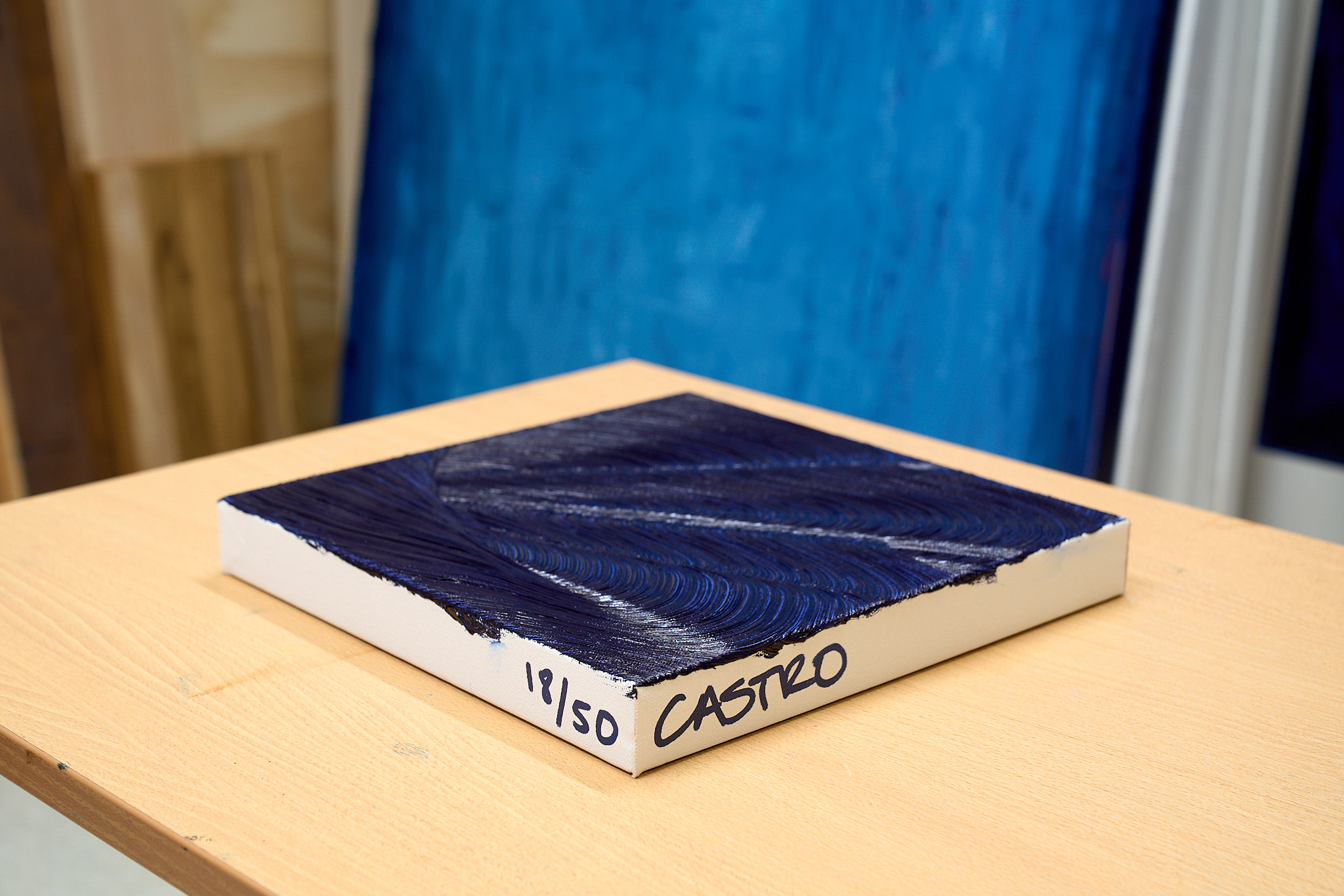 Blue Shade No. 18 detail 1