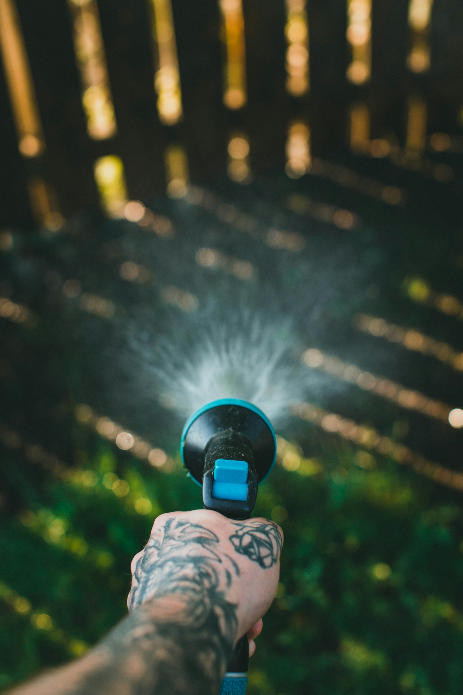 Watering and Sprayers — پانی اور اسپرینکلنگ