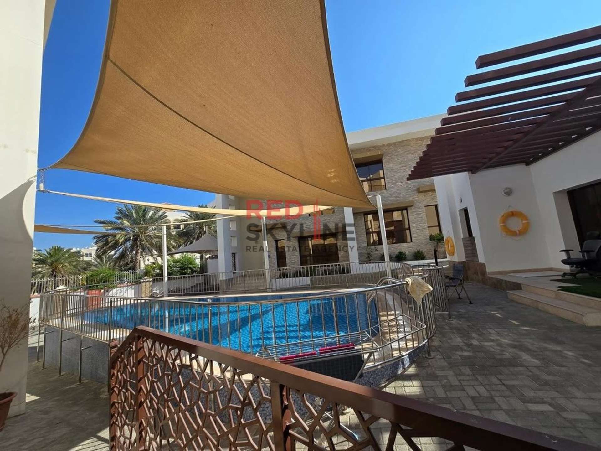 Villa in Madinat Al Ilam - Thumbnail 1