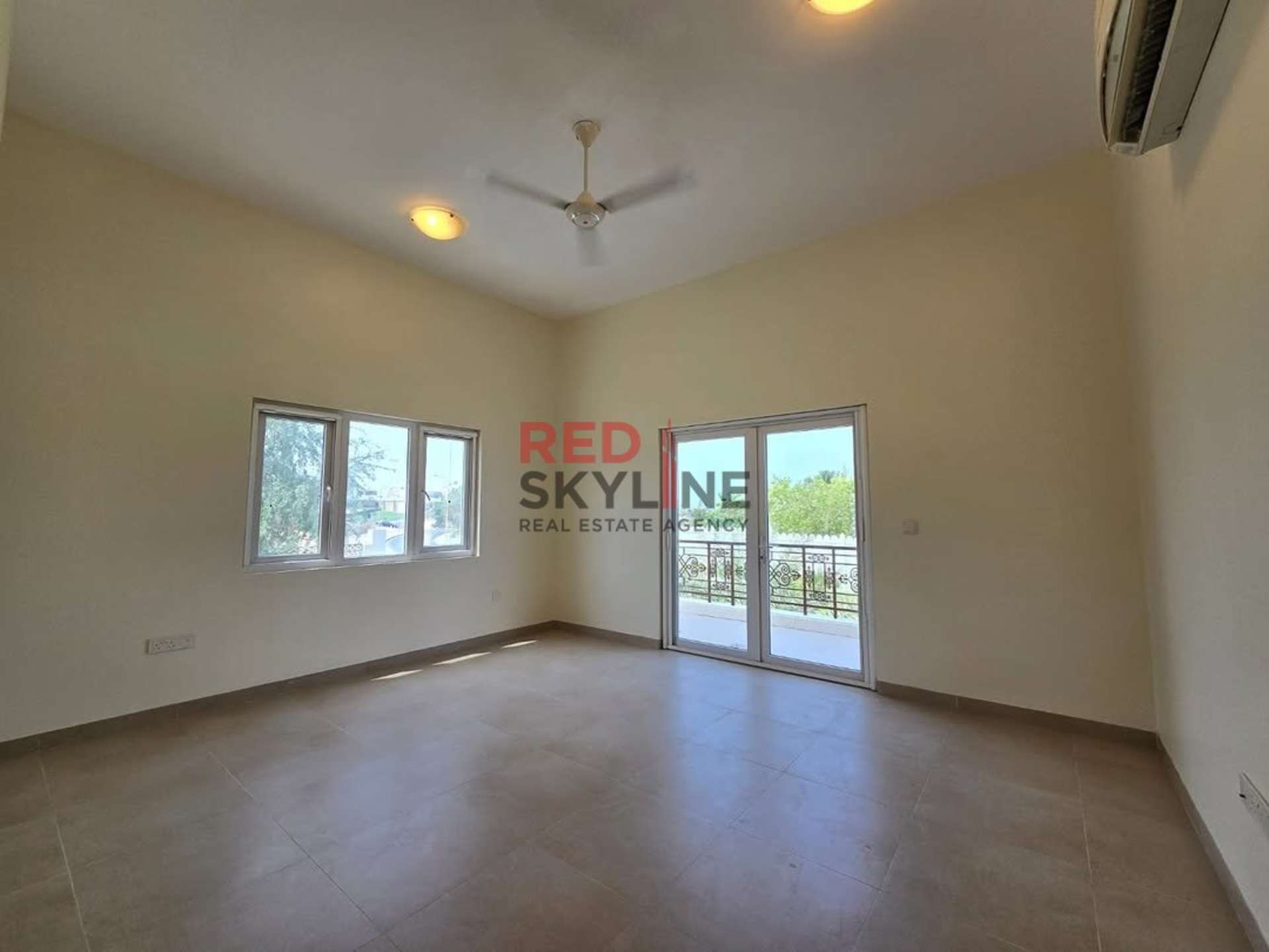 Villa in Madinat Al Ilam - Thumbnail 11