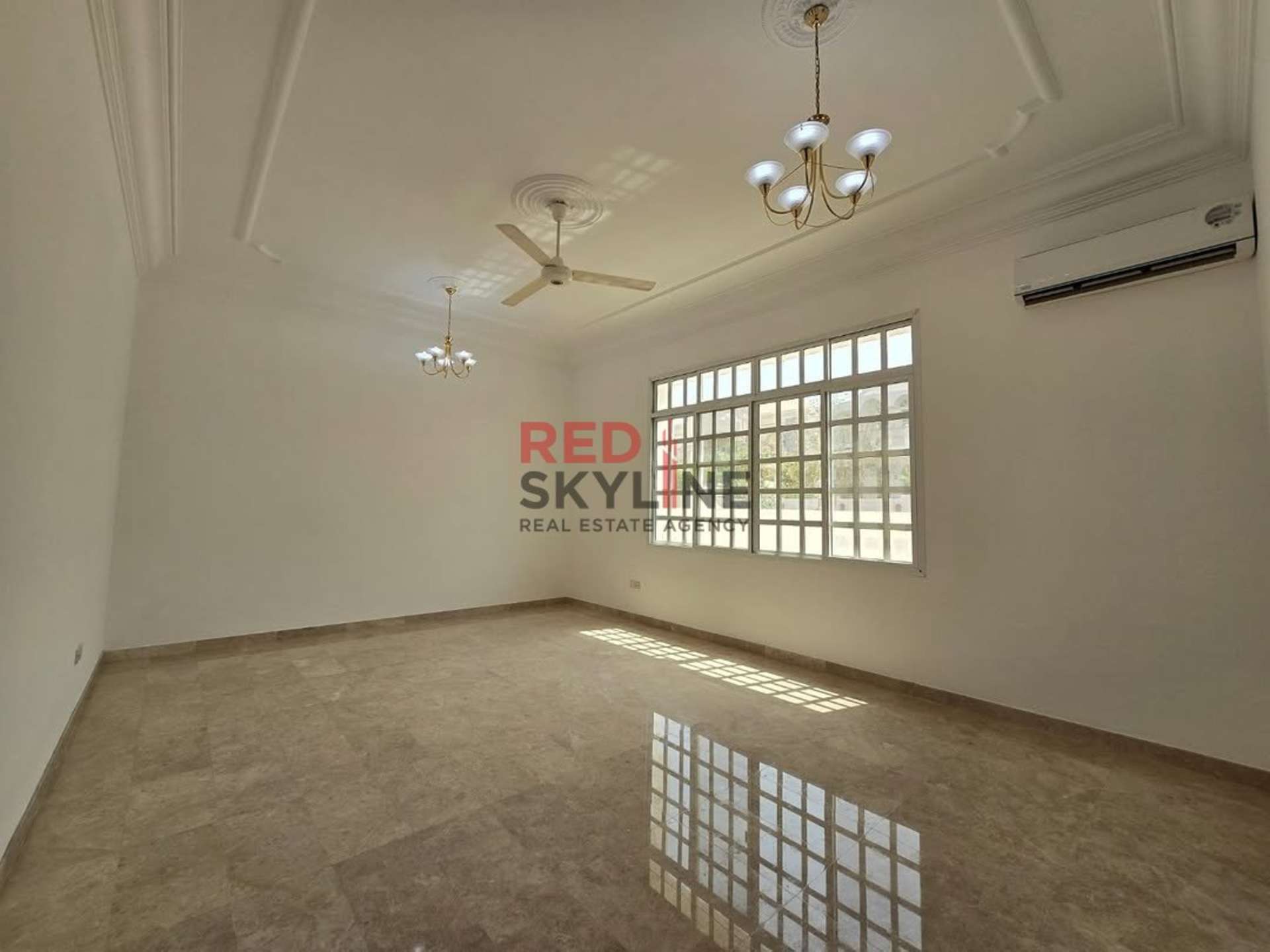 Villa in Madinat Al Ilam - Thumbnail 5