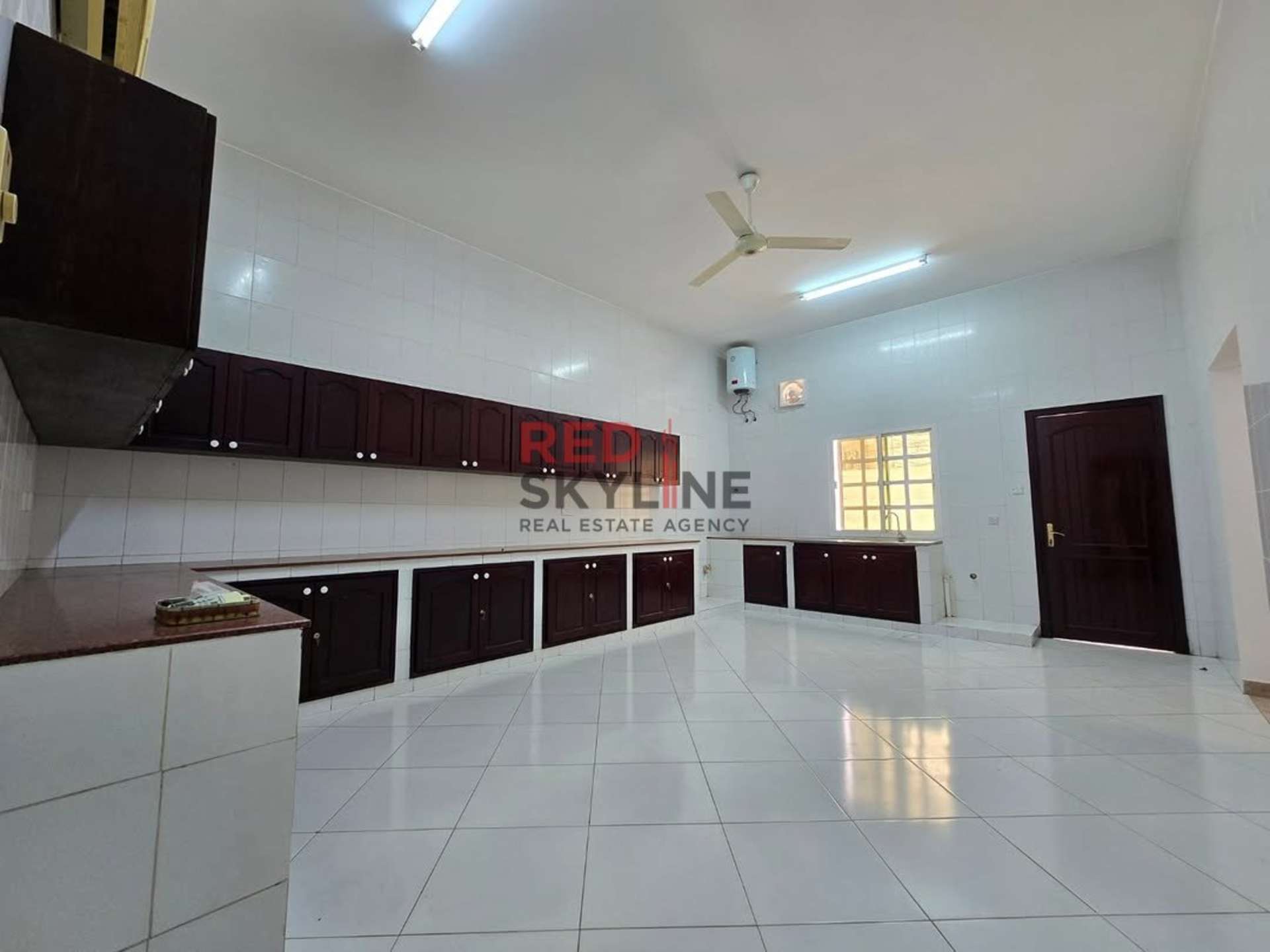 Villa in Madinat Al Ilam - Thumbnail 6