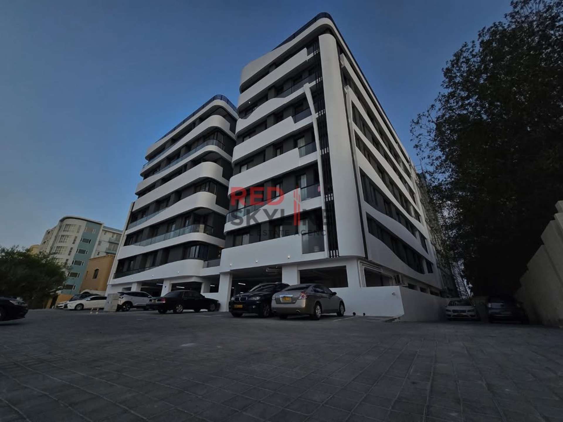 Penthouse in Azaiba - Thumbnail 1