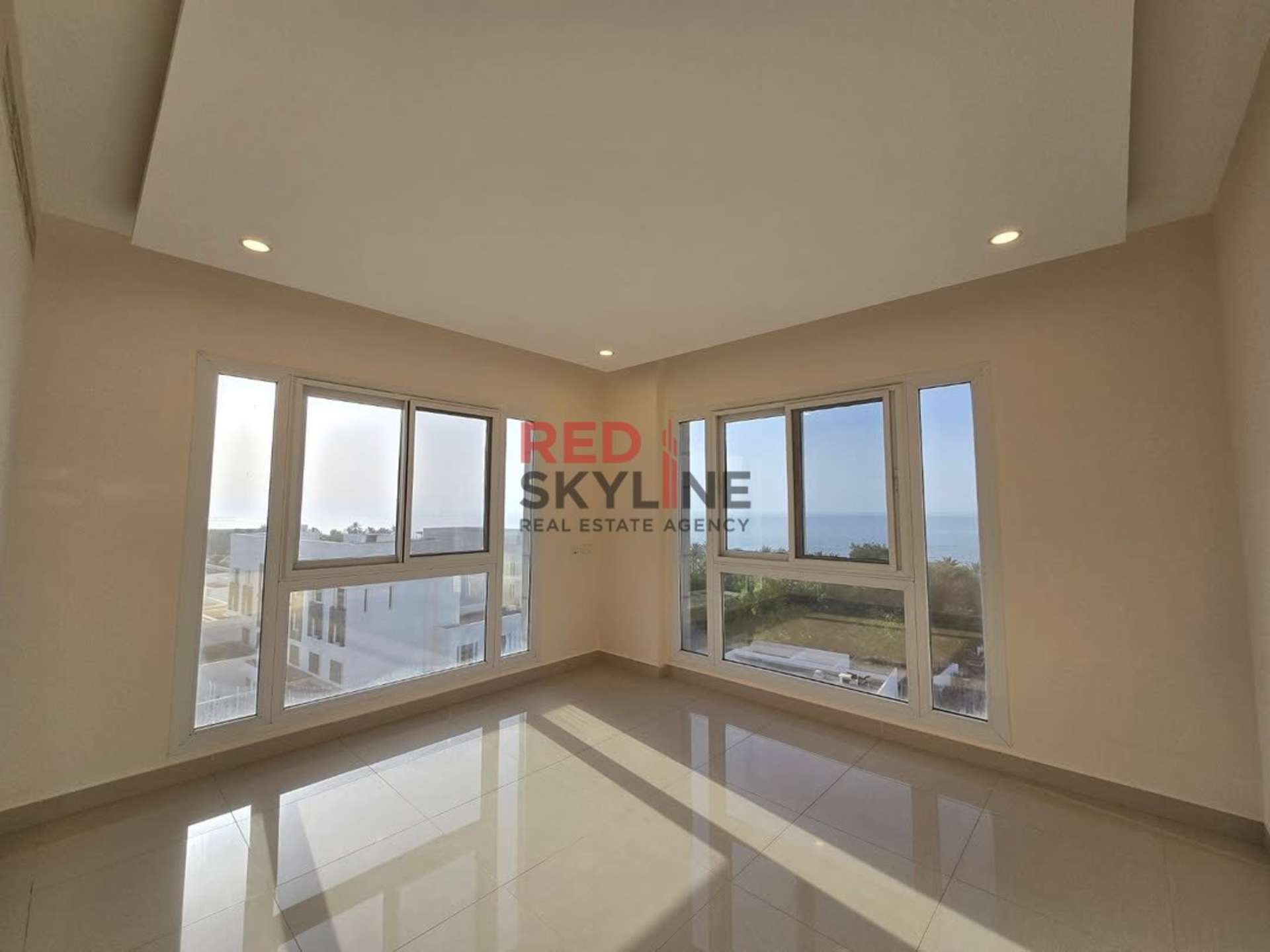 Apartment in Al Ghubrah - Thumbnail 3