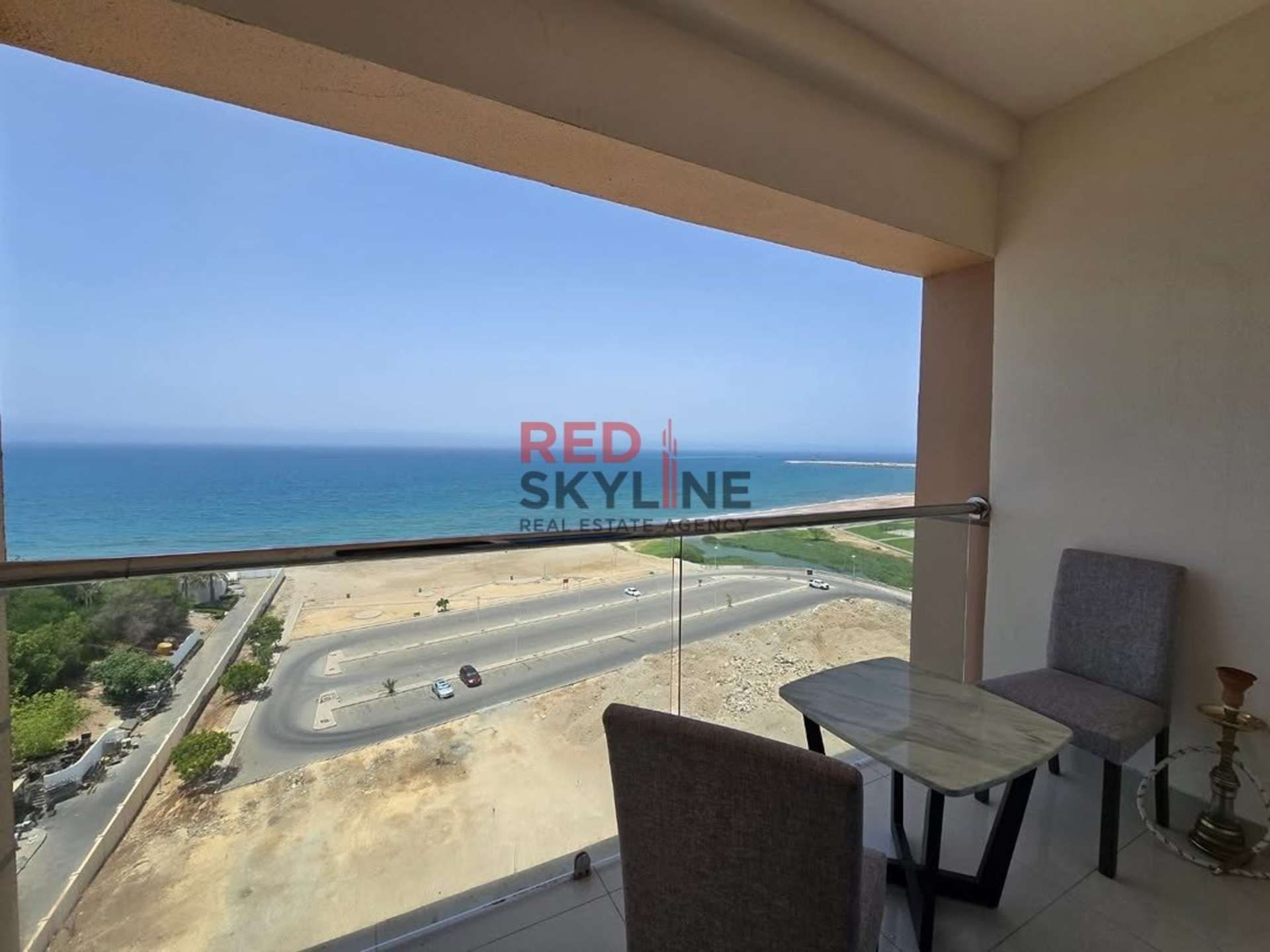 Apartment in Al Ghubrah - Thumbnail 2