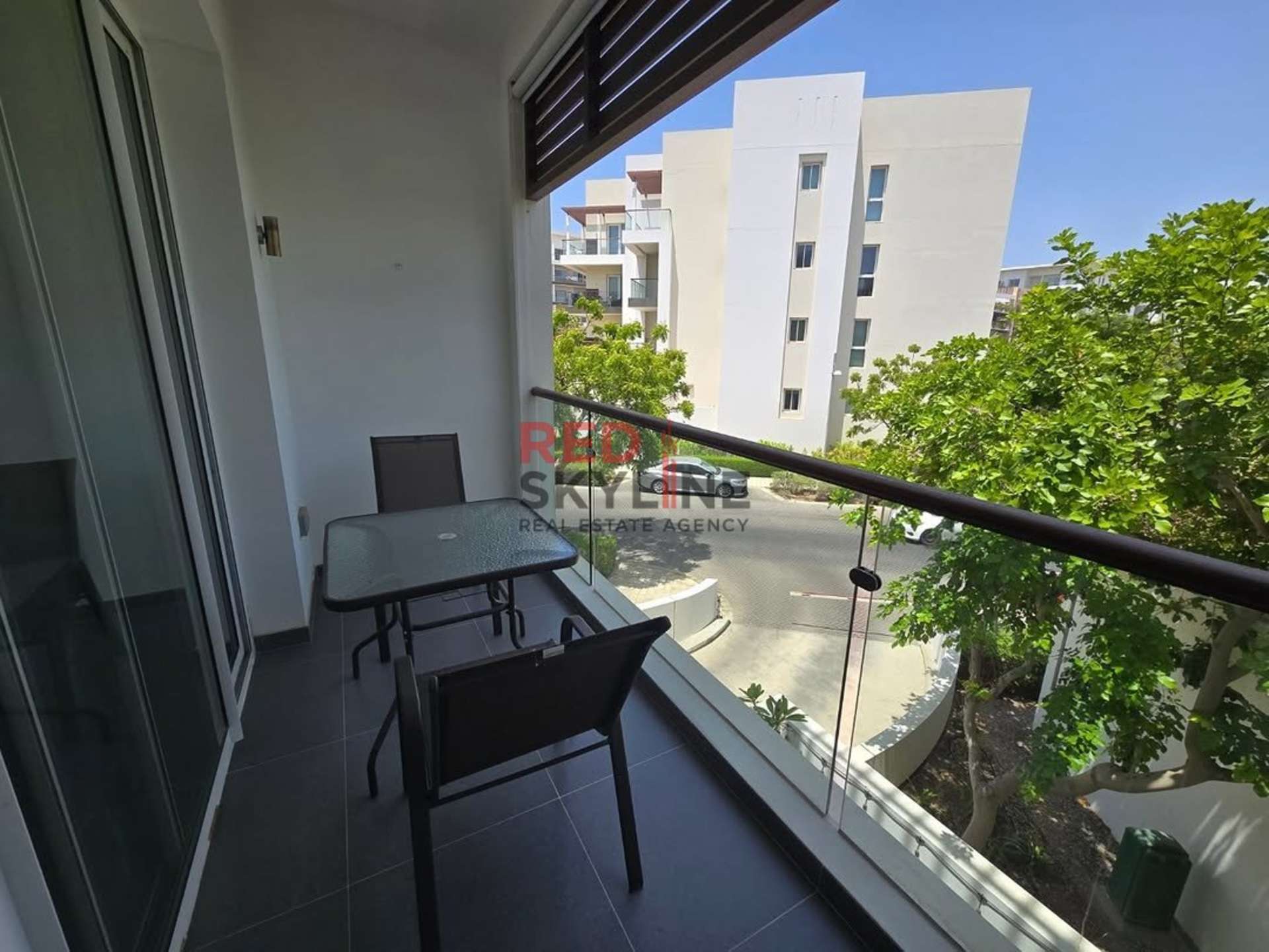 Apartment in Al Mouj - Thumbnail 9