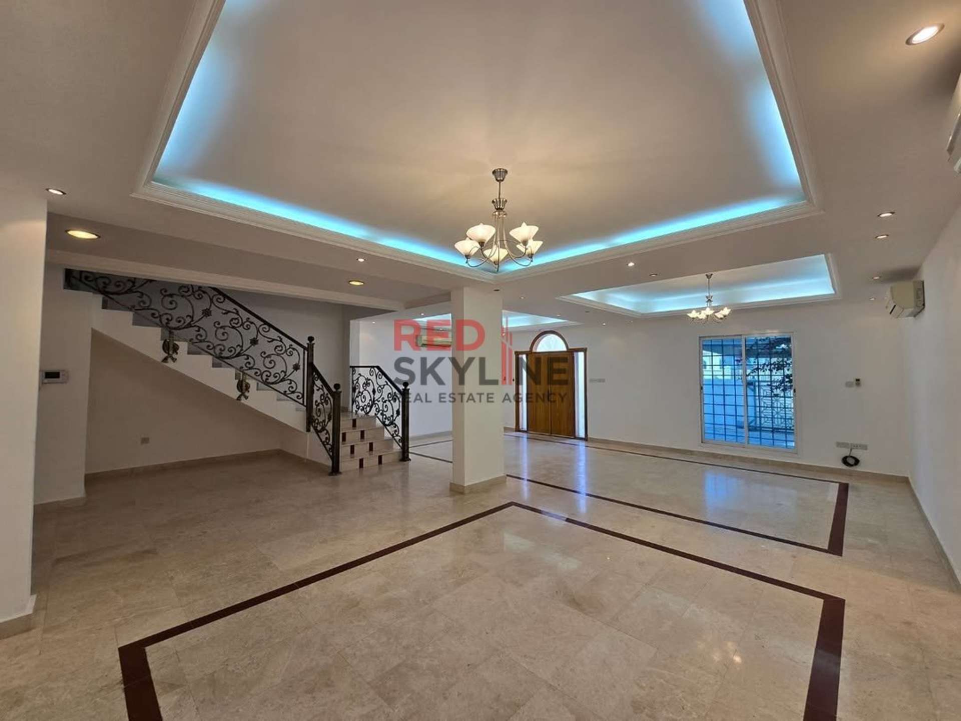 Villa in Athaiba - Thumbnail 3