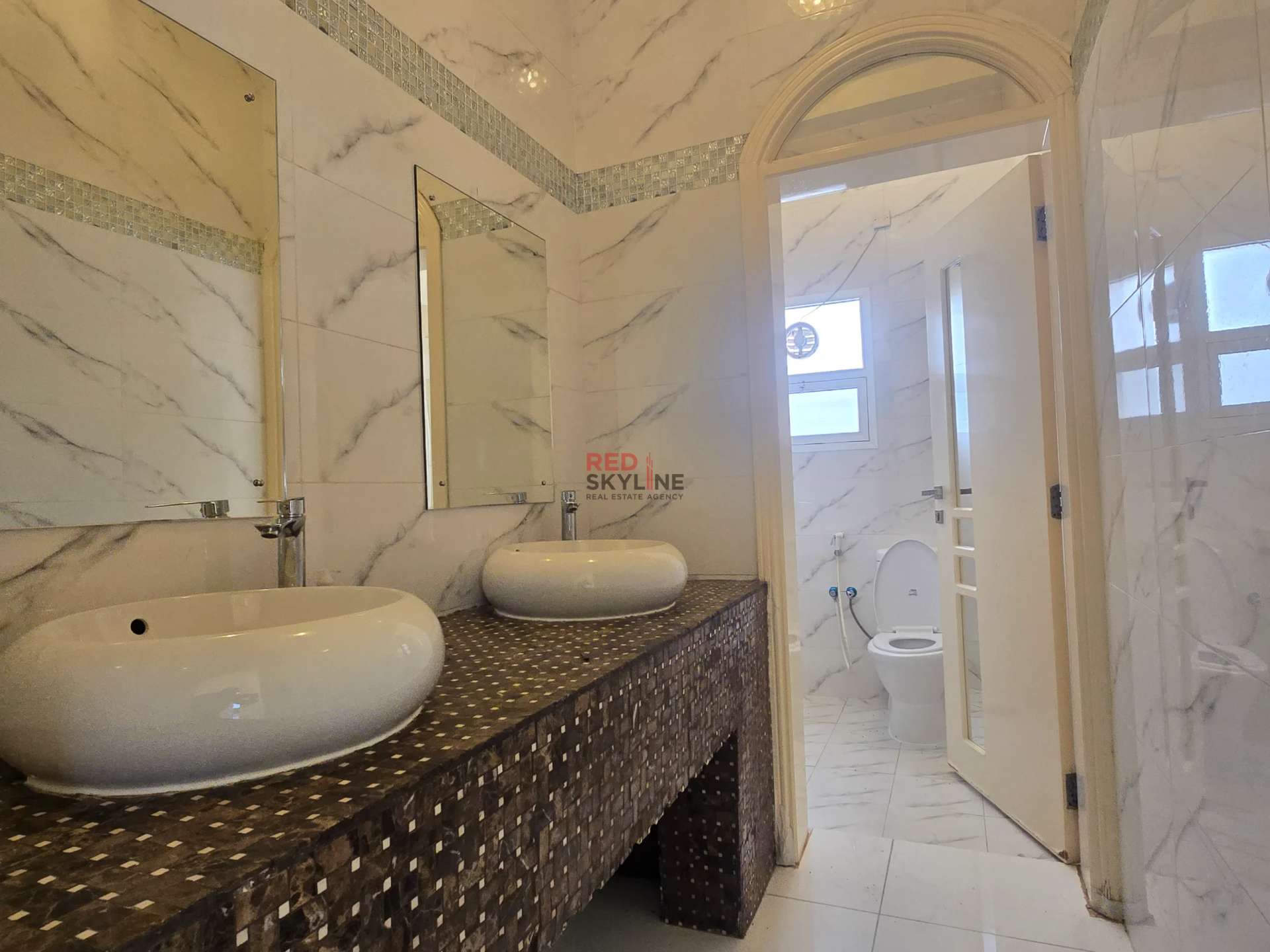 Villa in Qurum 29 - Thumbnail 4