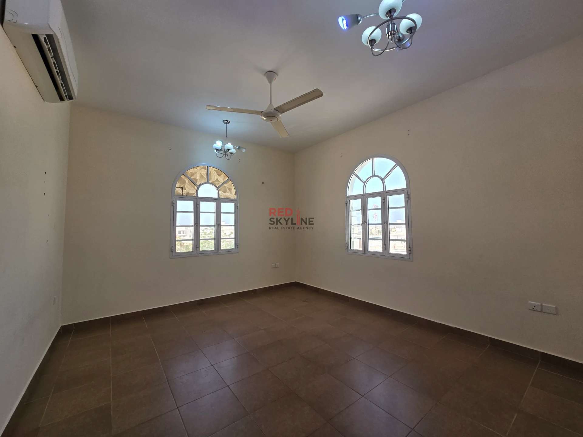 Penthouse in Mawaleh South - Thumbnail 10