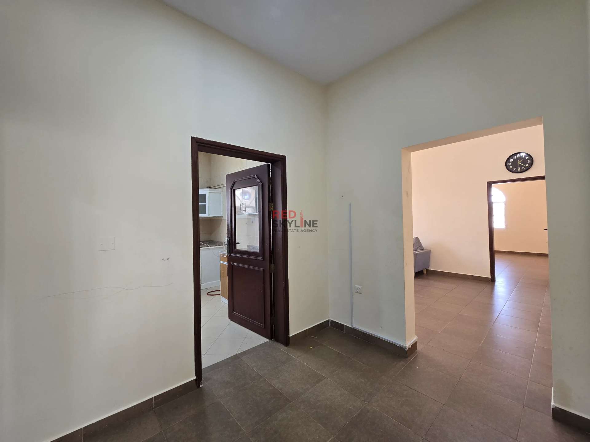 4 Bedroom Penthouse in Mawaleh South