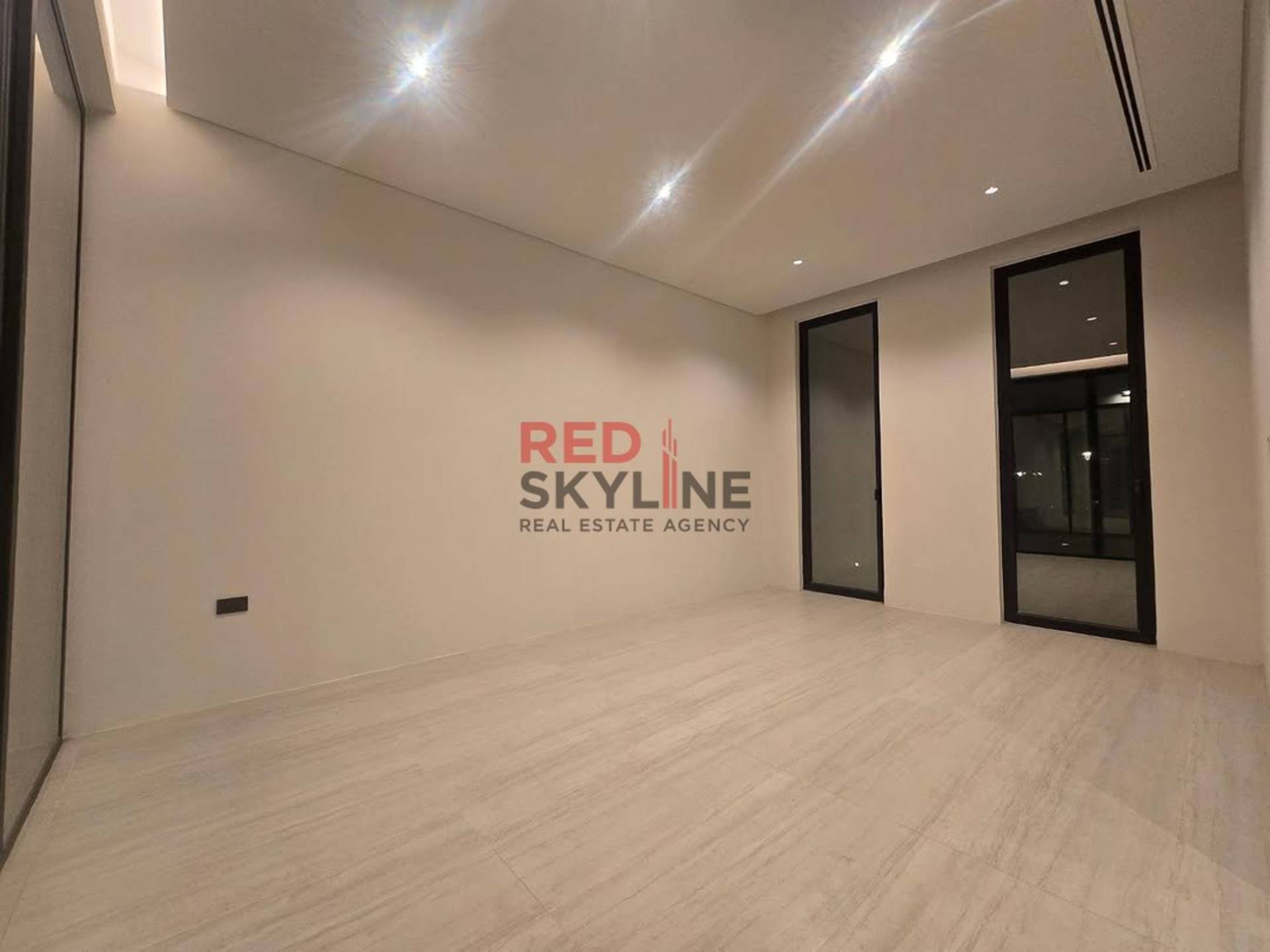 4 Bedroom Townhouse in Bousher - Photo 6