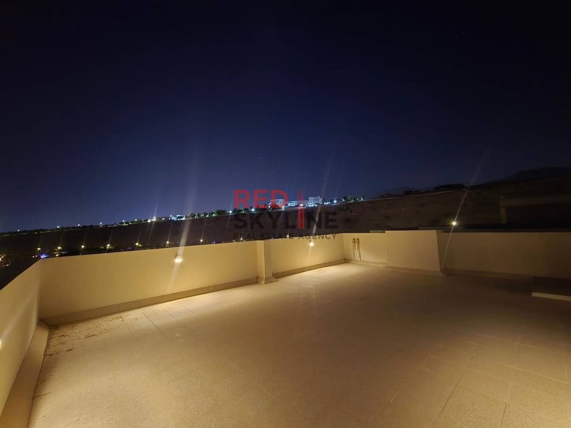 4 Bedroom Townhouse in Bousher - Photo 15