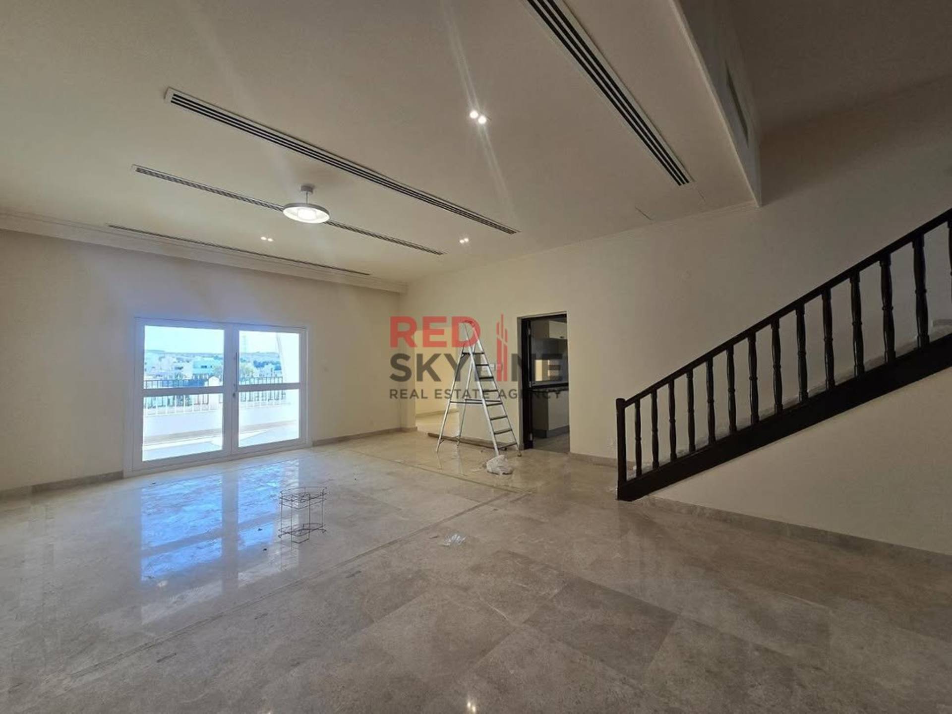3 Bedroom Villa in Al Qurum - Photo 4