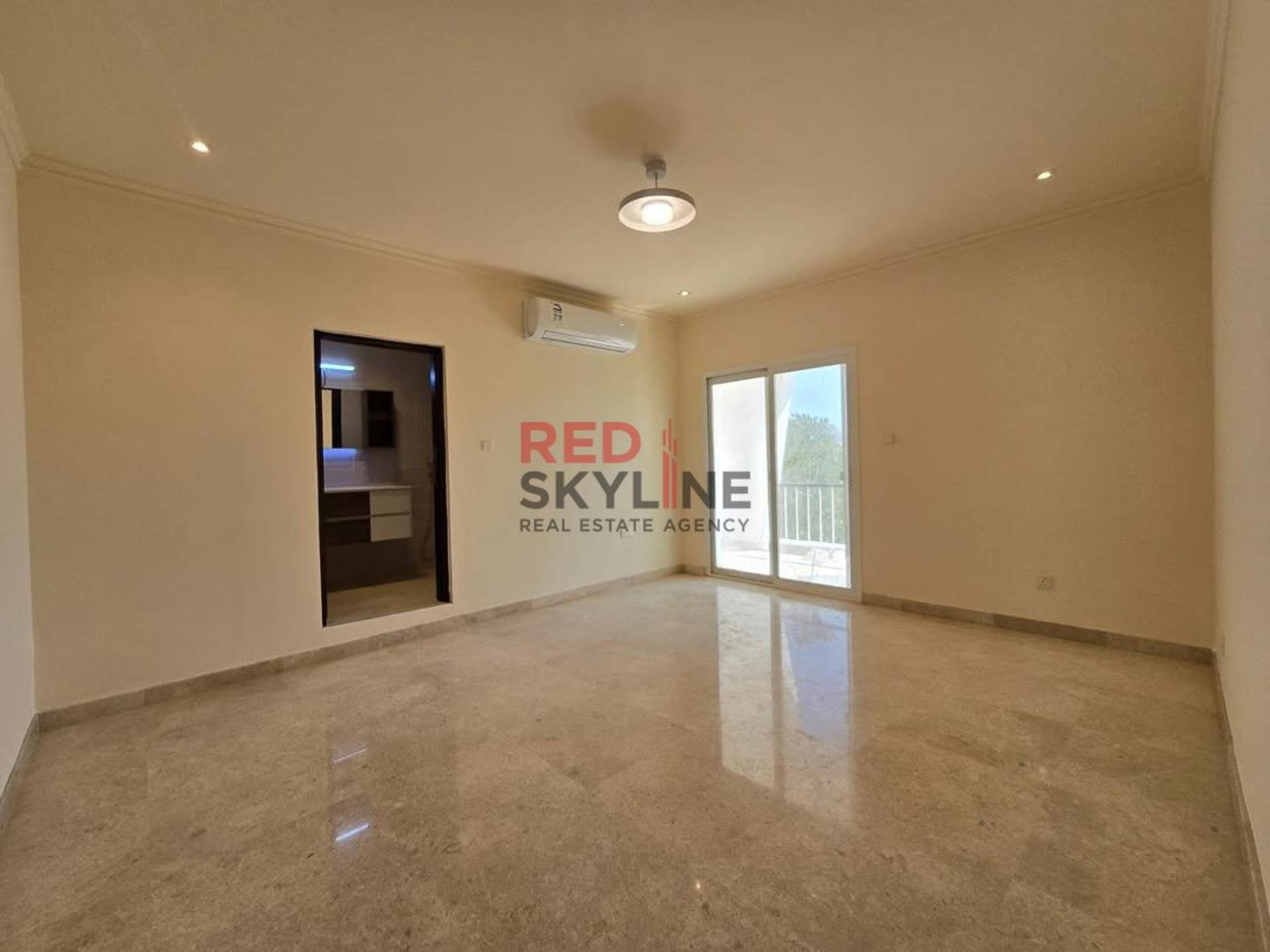 3 Bedroom Villa in Al Qurum - Photo 11
