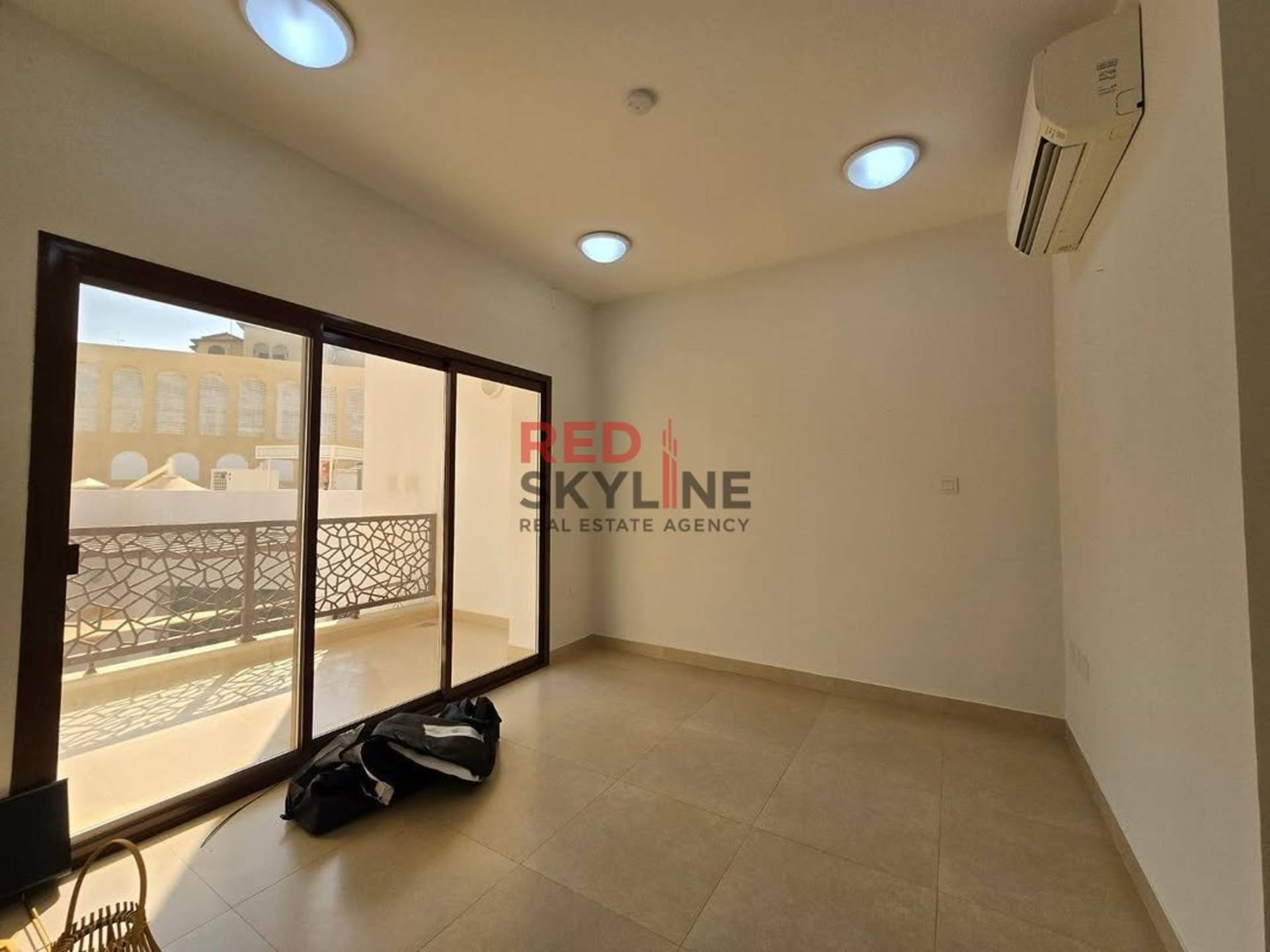 4 Bedroom Villa in Madinat Al Ilam - Photo 11