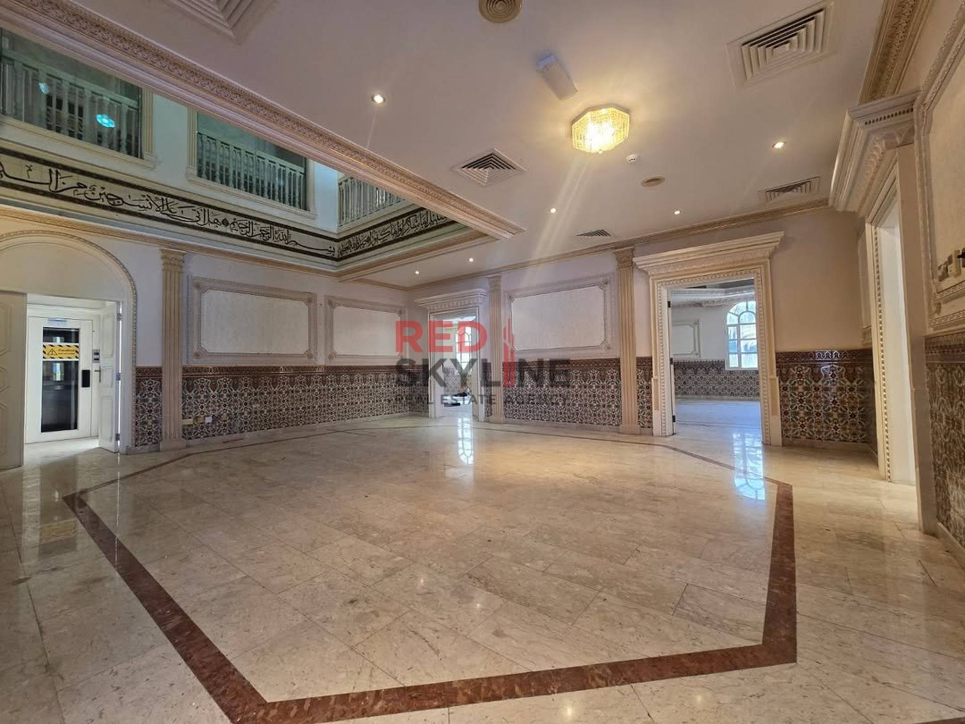7 Bedroom Villa in Madinat Al Ilam - Photo 4