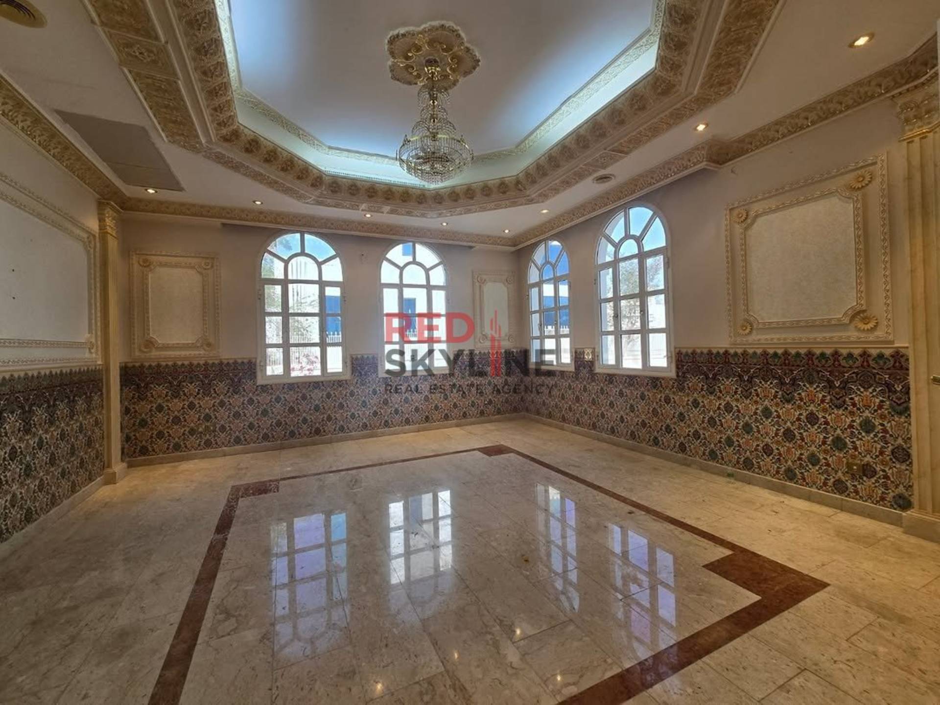 7 Bedroom Villa in Madinat Al Ilam - Photo 5