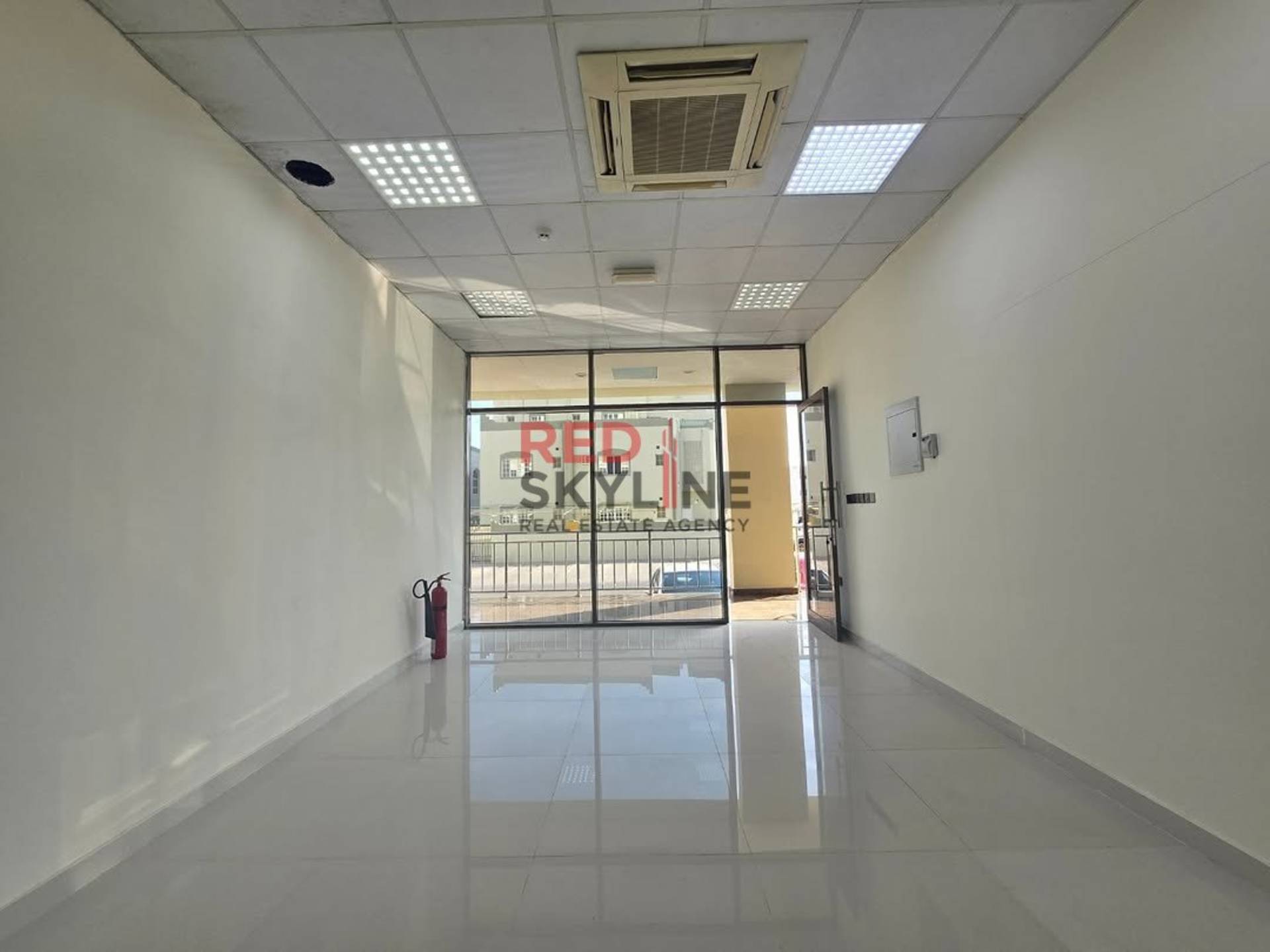 Office in Azaiba - Photo 3