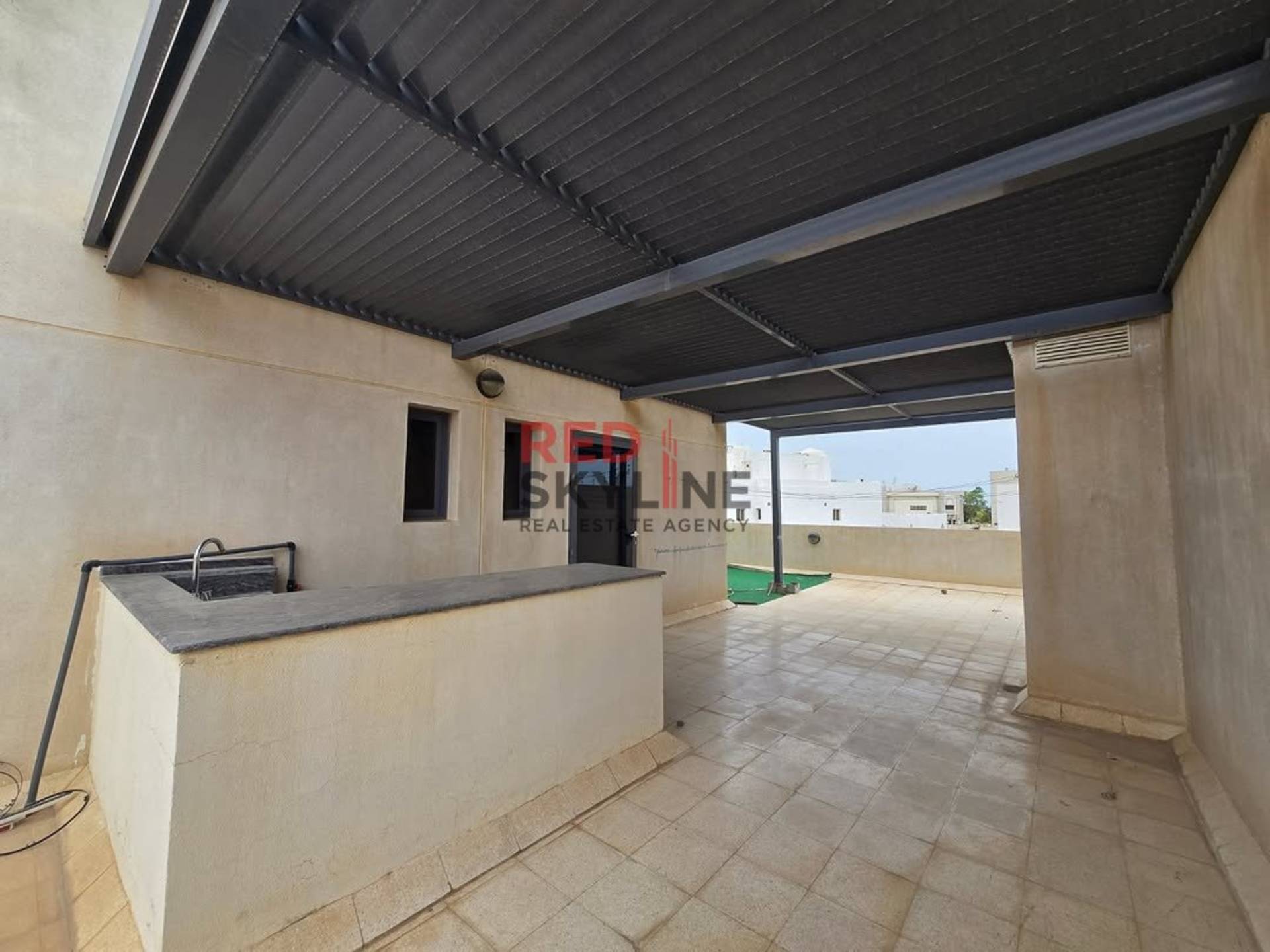 5 Bedroom Villa in Madinat Al Ilam - Photo 7
